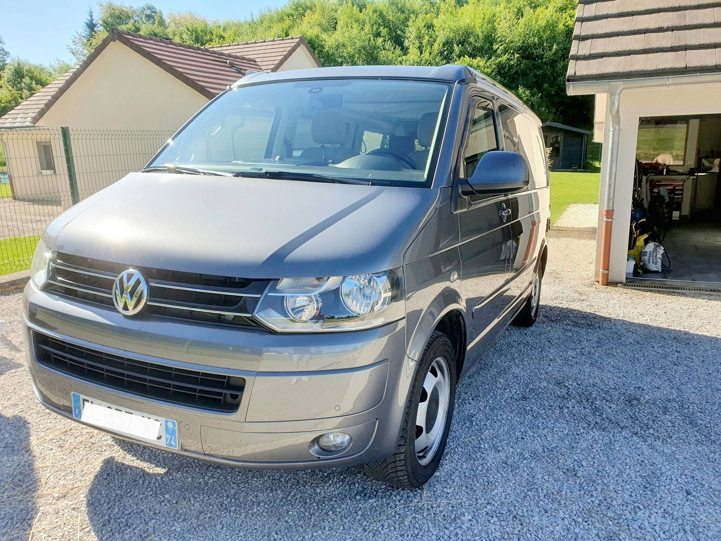 Volkswagen T5 California