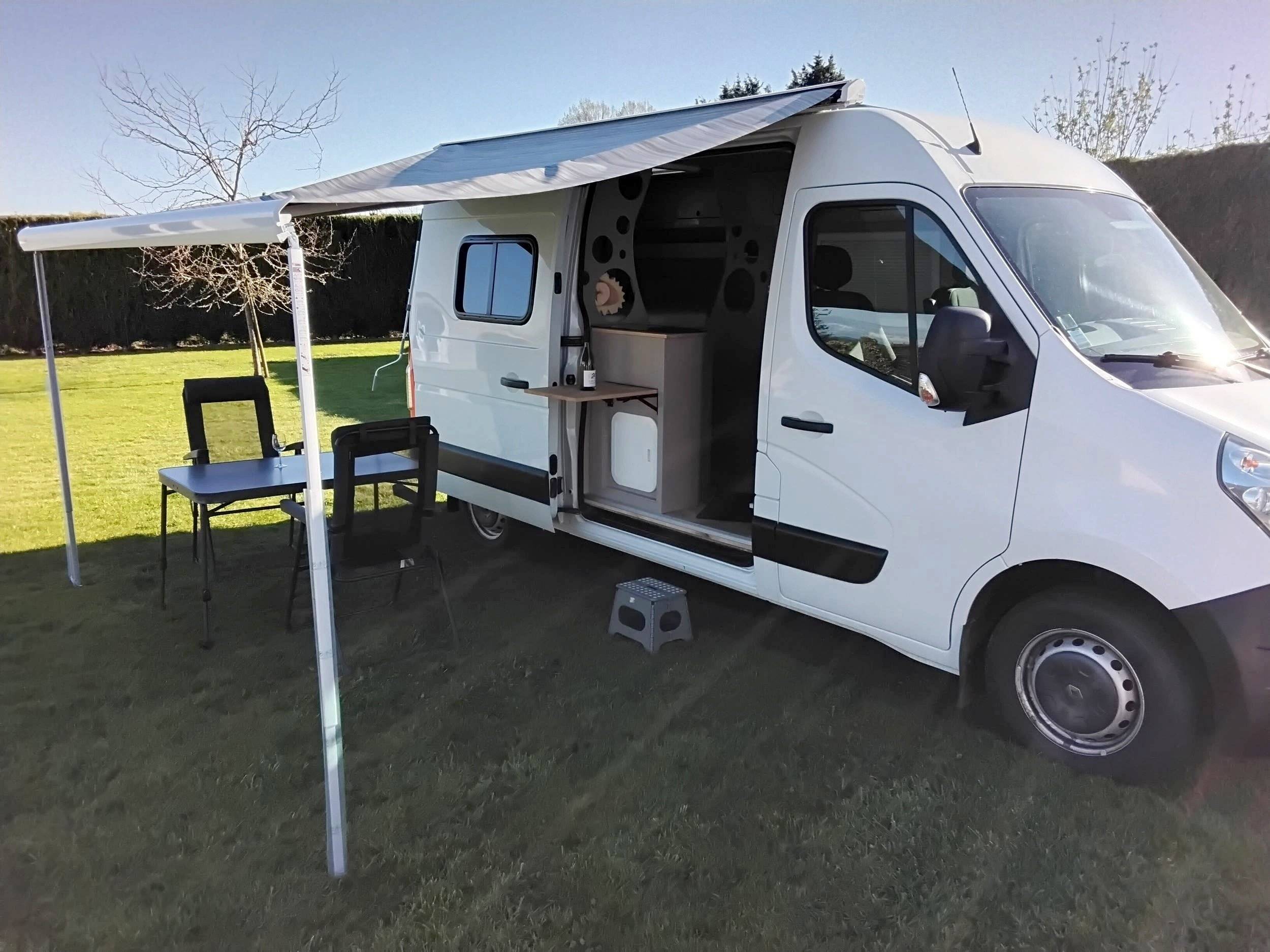 Artisan amenageur Renault master