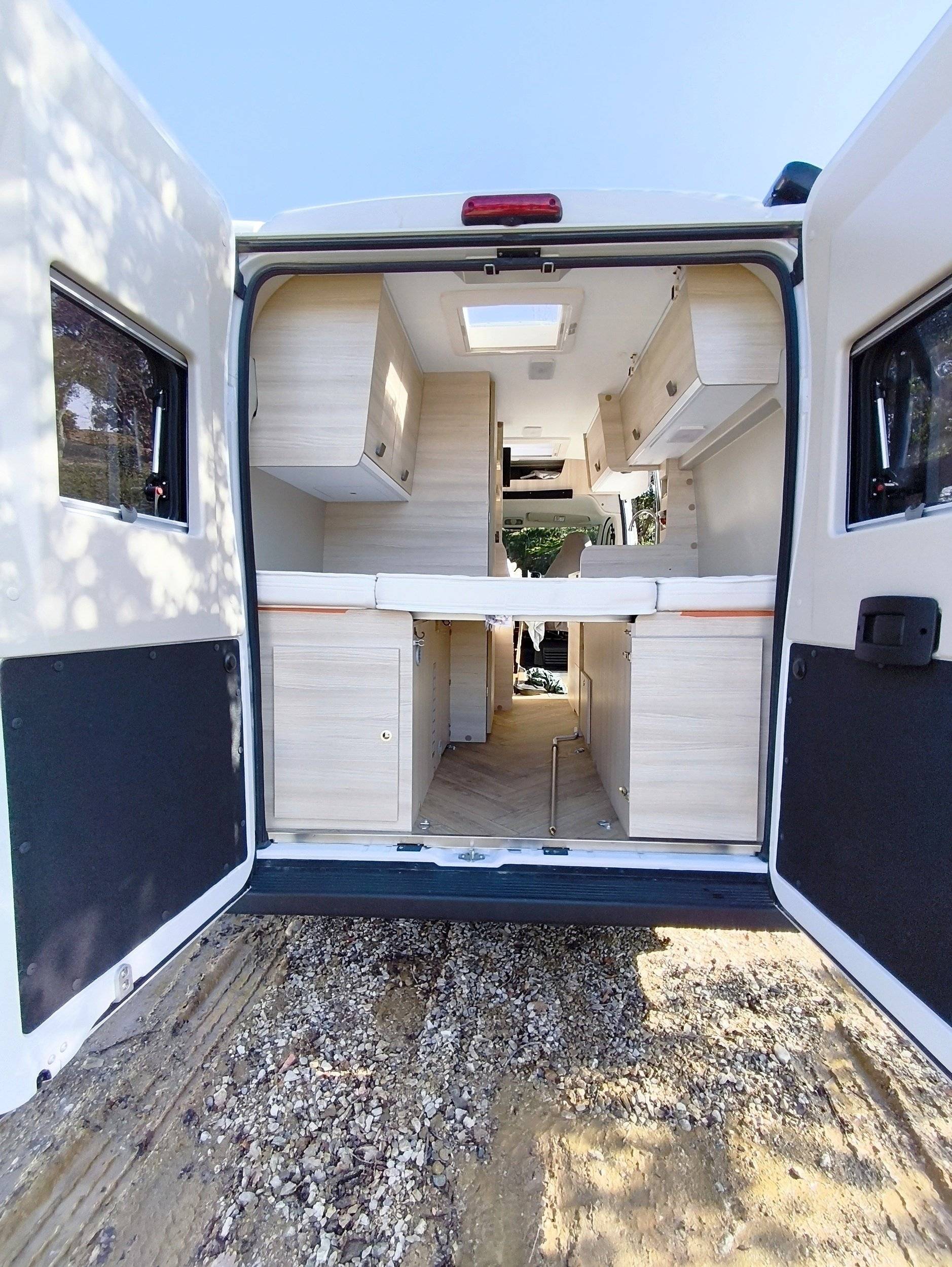 Schlafplätze Fiat Ducato - Yescapa