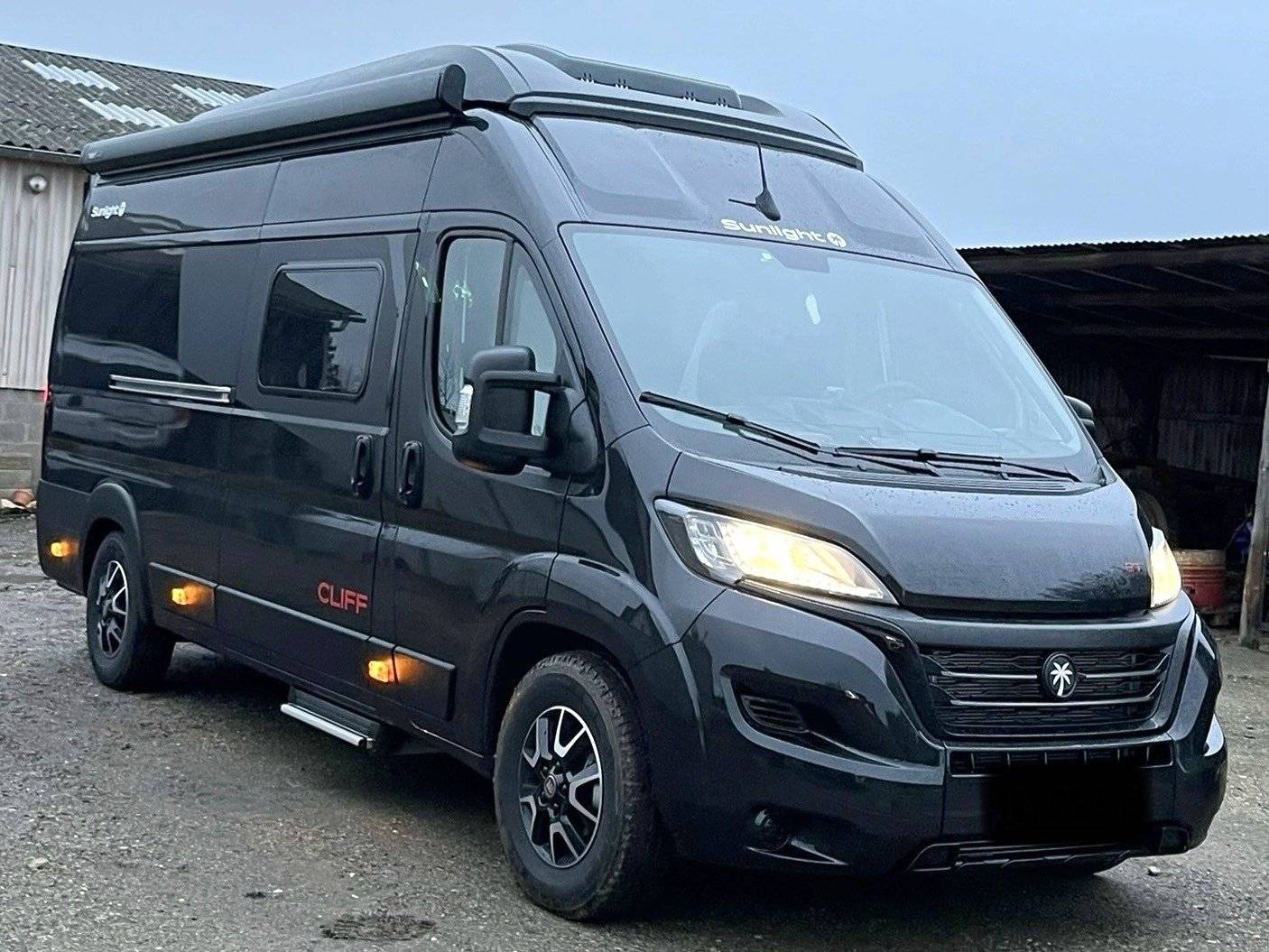 Sunlight SUNLIGHT CLIFF 640 ADVENTURE EDITION