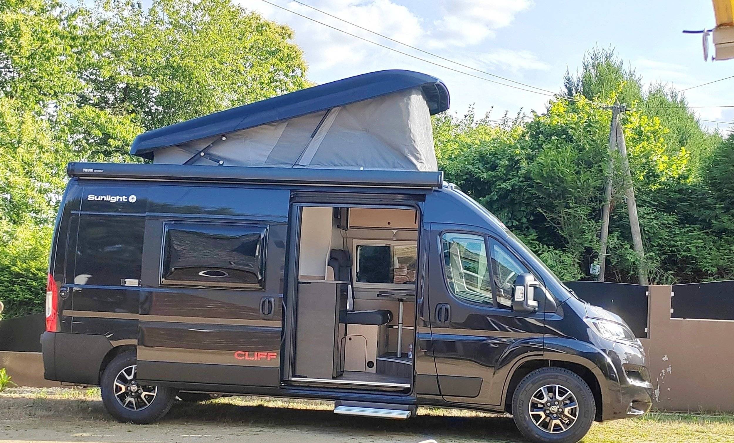 Sunlight Sunlight Cliff 600