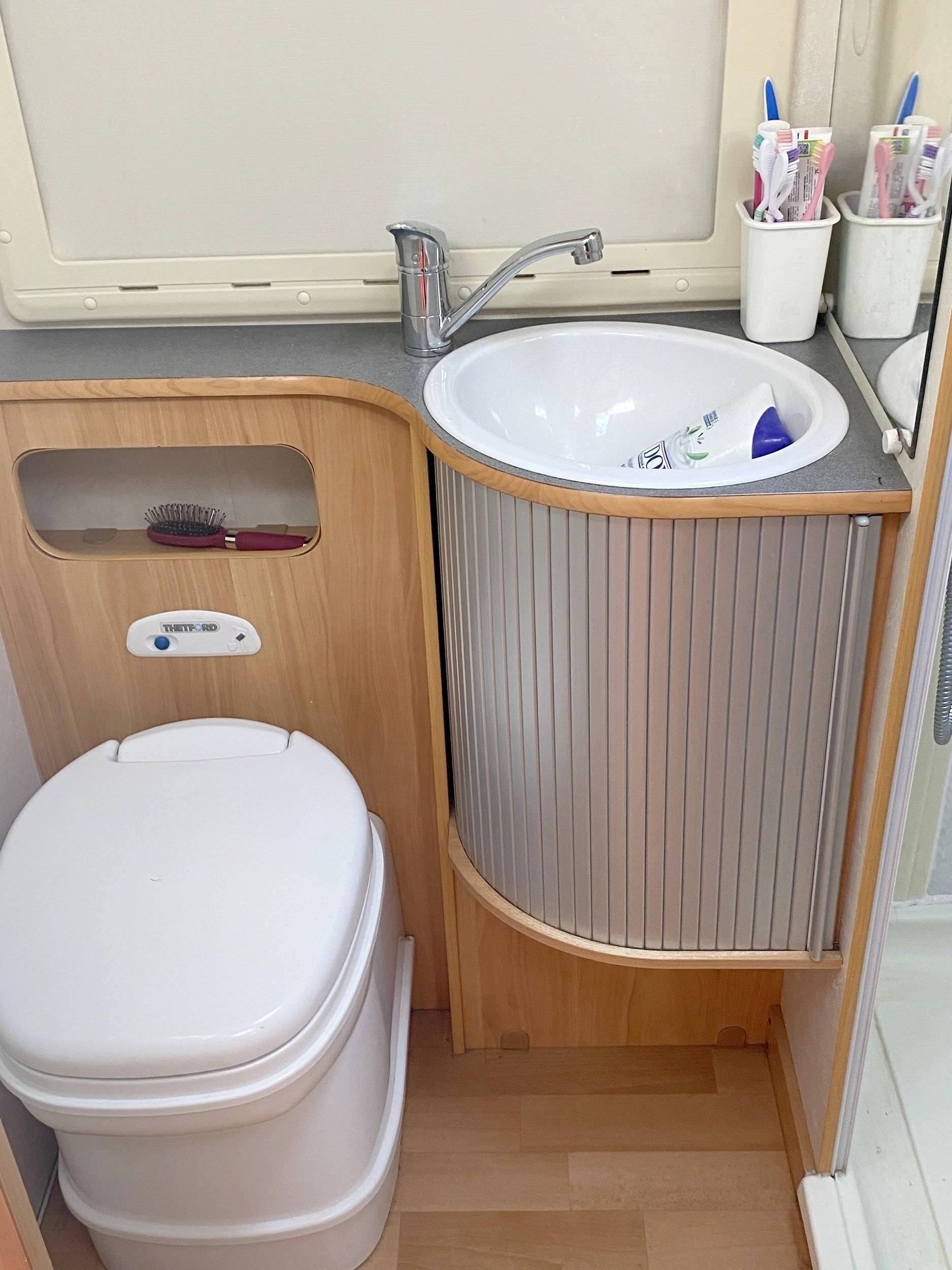 Adria Adria coral   sp660