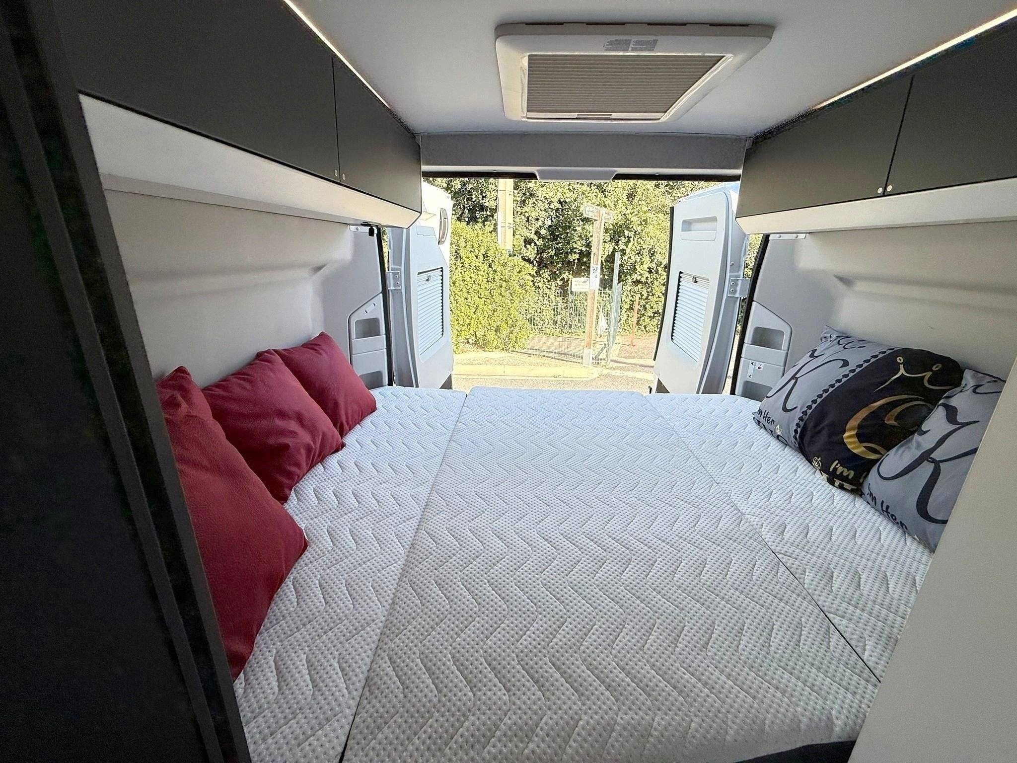 Couchages Citroën Jumper Euro 6 2D 2.200 140cv - Yescapa