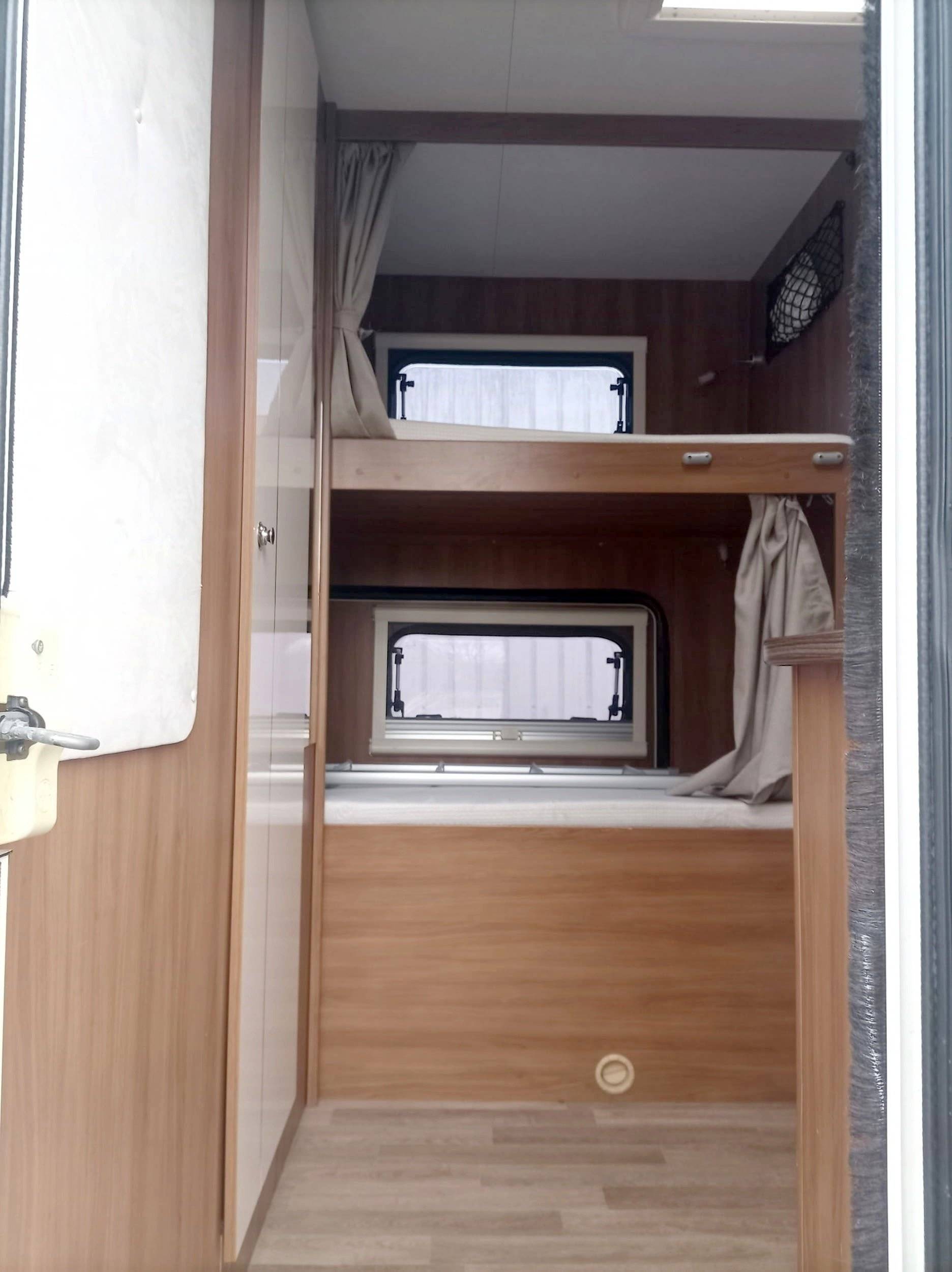 Schlafplätze Renault Master 2,3 l dci 130 ch - Yescapa
