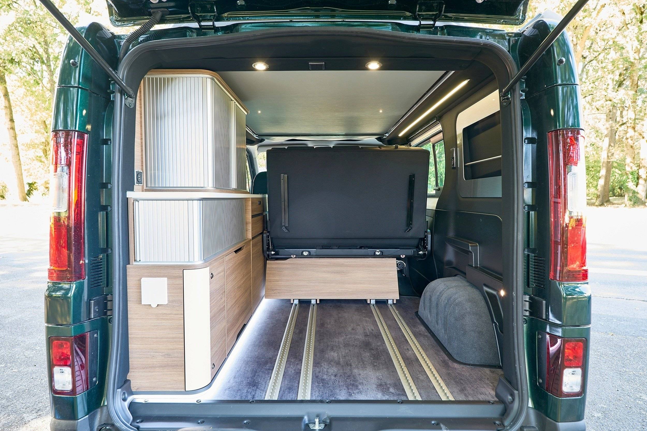 Bavaria Trafic L2H1 2 l 140 ch