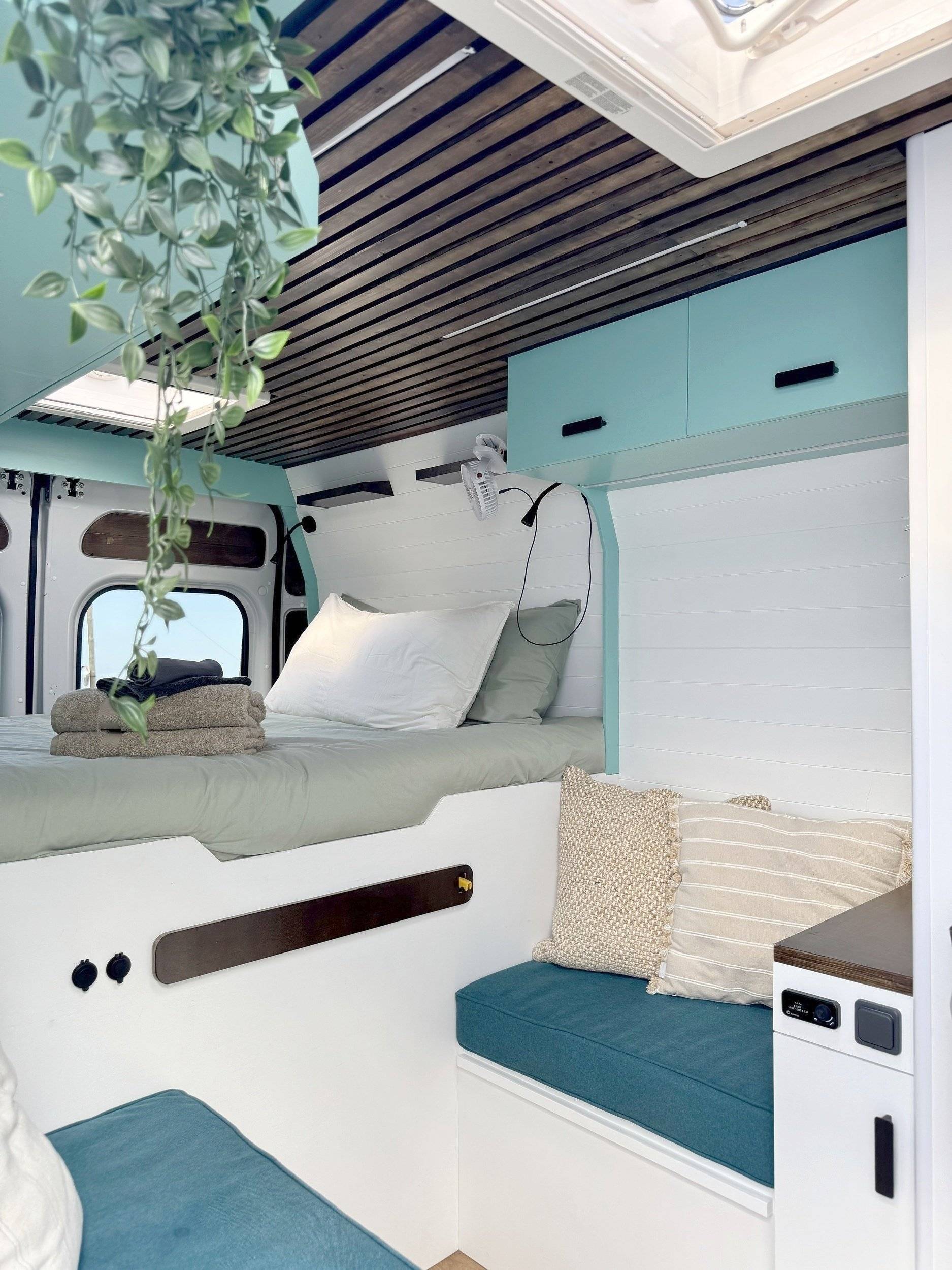 Couchages Fiat Fiat Ducato Multijet 2.3 130CV - Yescapa