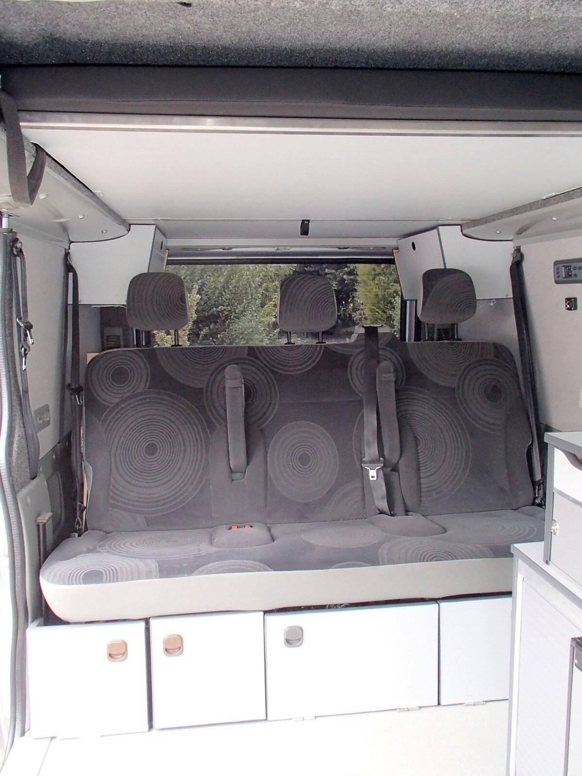 Caraben's Trafic II L2H1 2,5 dci l 145 ch