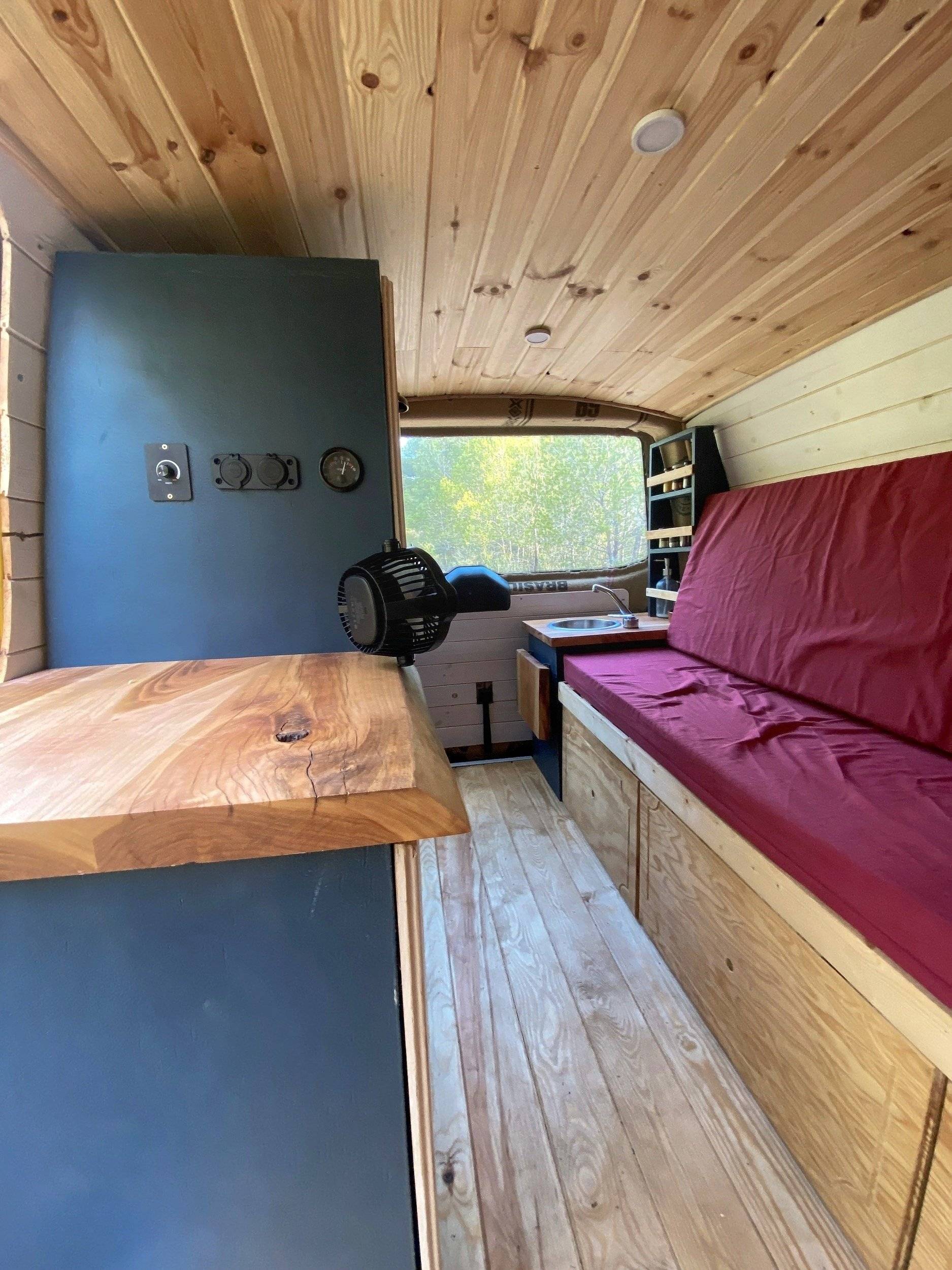 Volkswagen Volkswagen T5 transporter