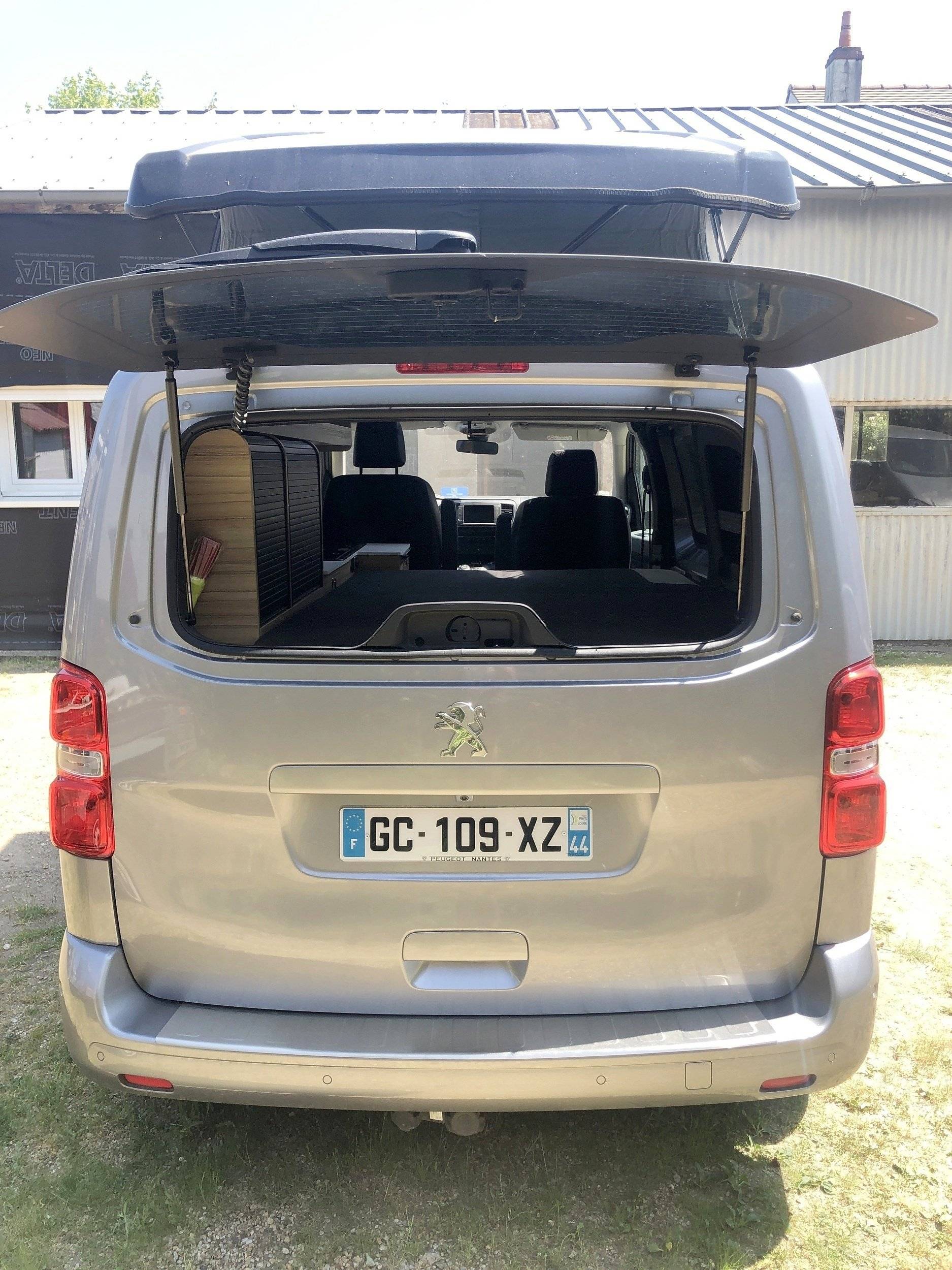 my kit van Expert 180 ch eat8