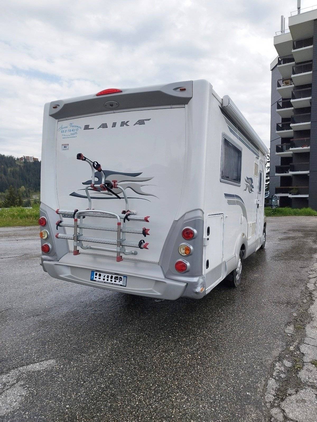 Laika X712R