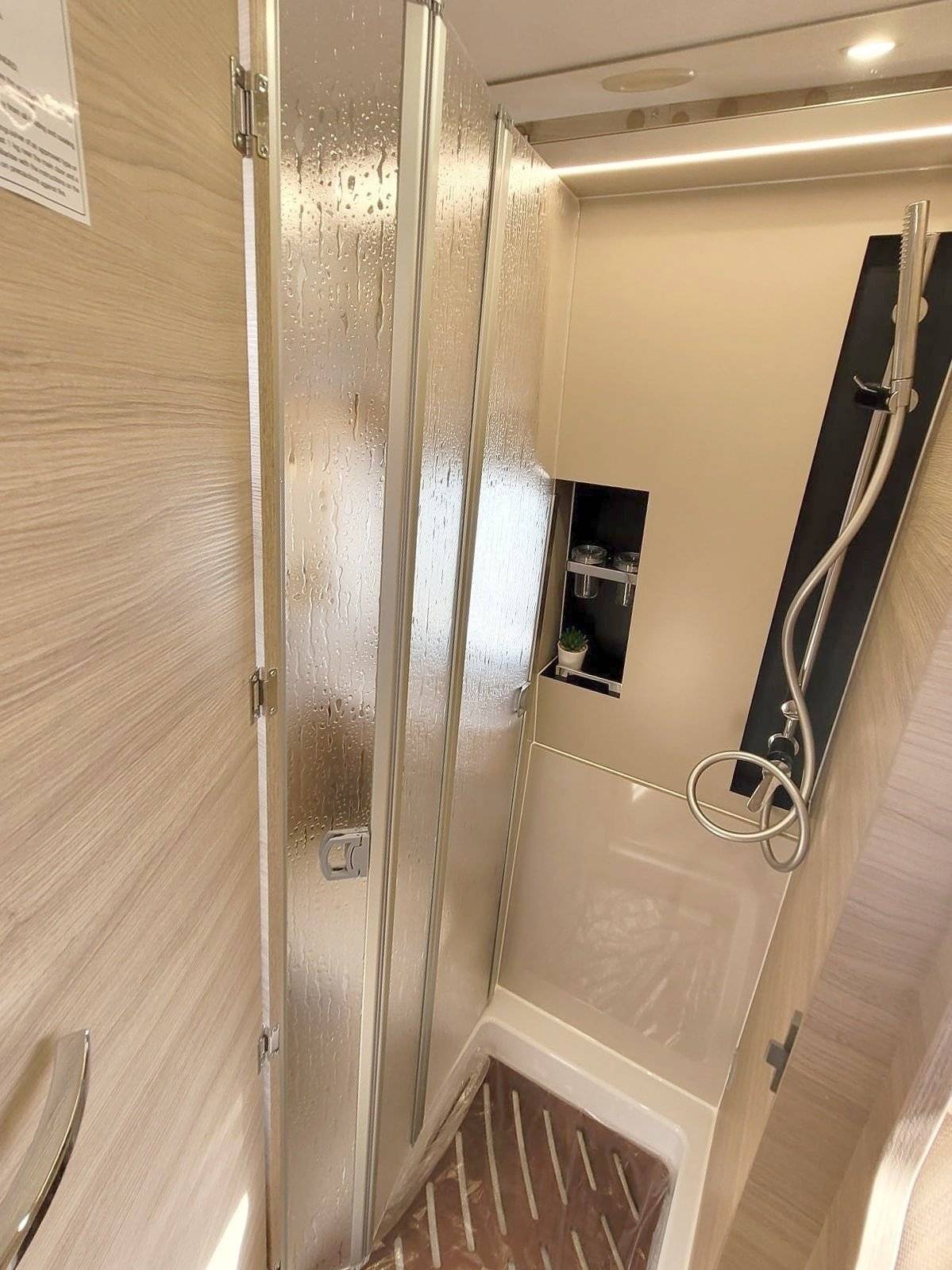 kyros  5 Élite CARAVAN  