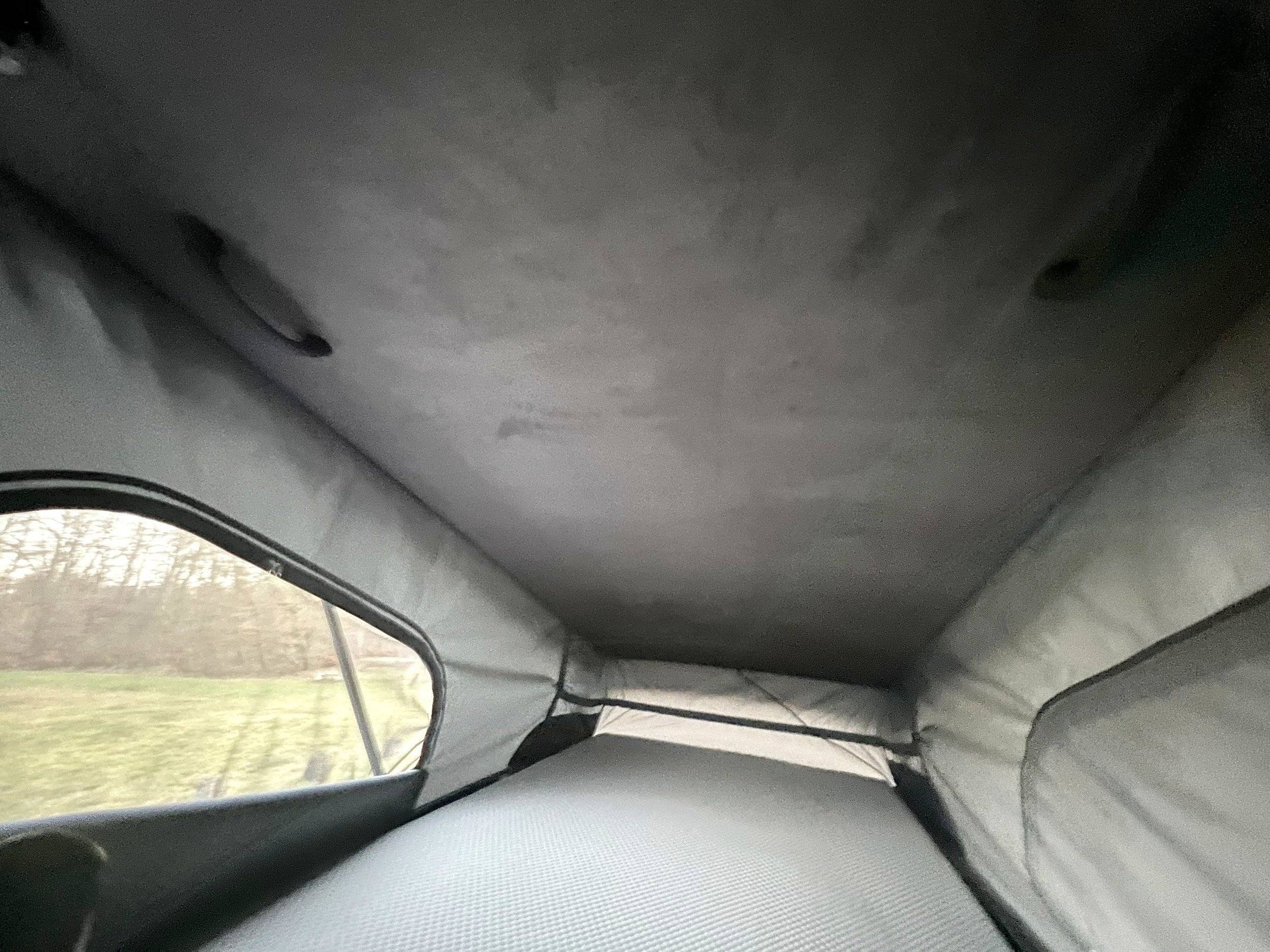Berth Mercedes Vito 2,0 l 136 ch - Yescapa