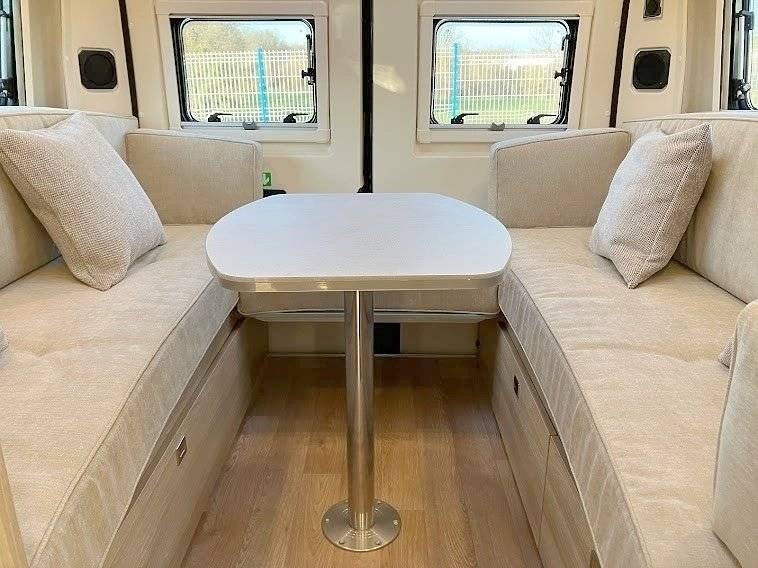 Campérêve living van