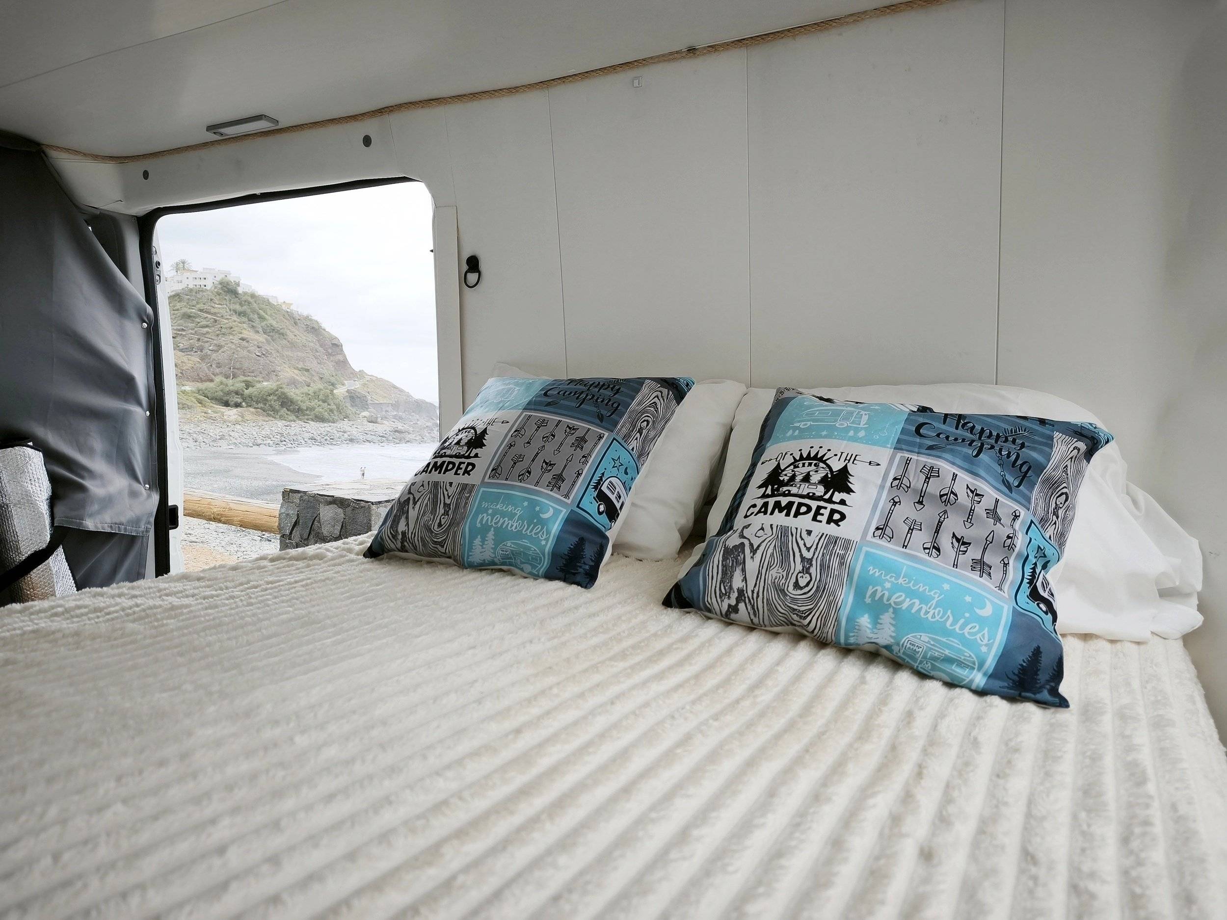 Couchages Citroën Jumper 2,2 l 101 cv - Yescapa