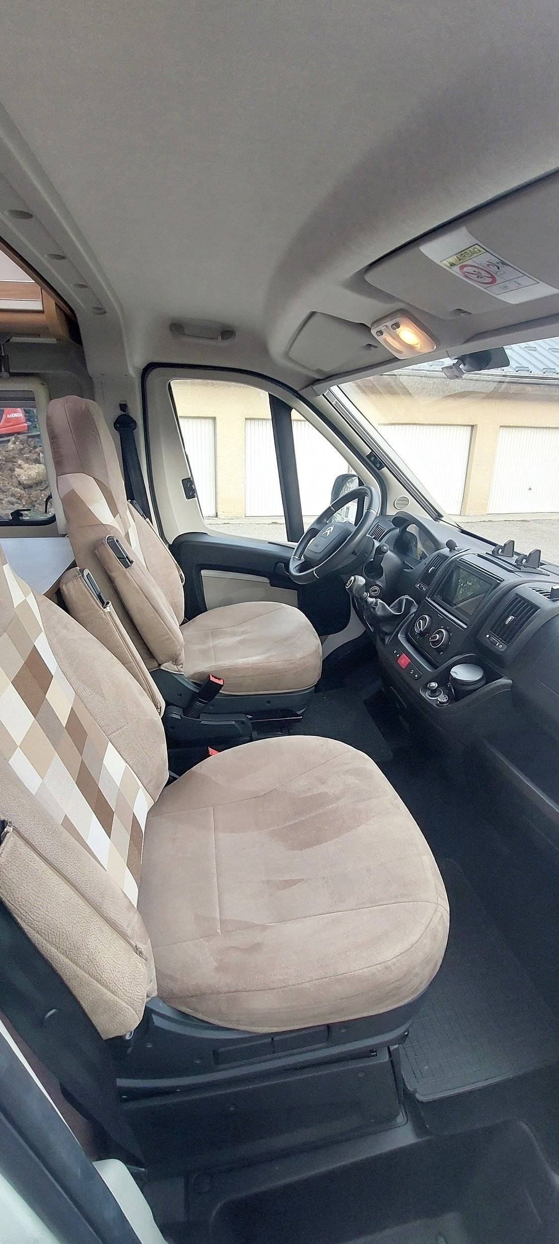 Pössl Citroën jumper