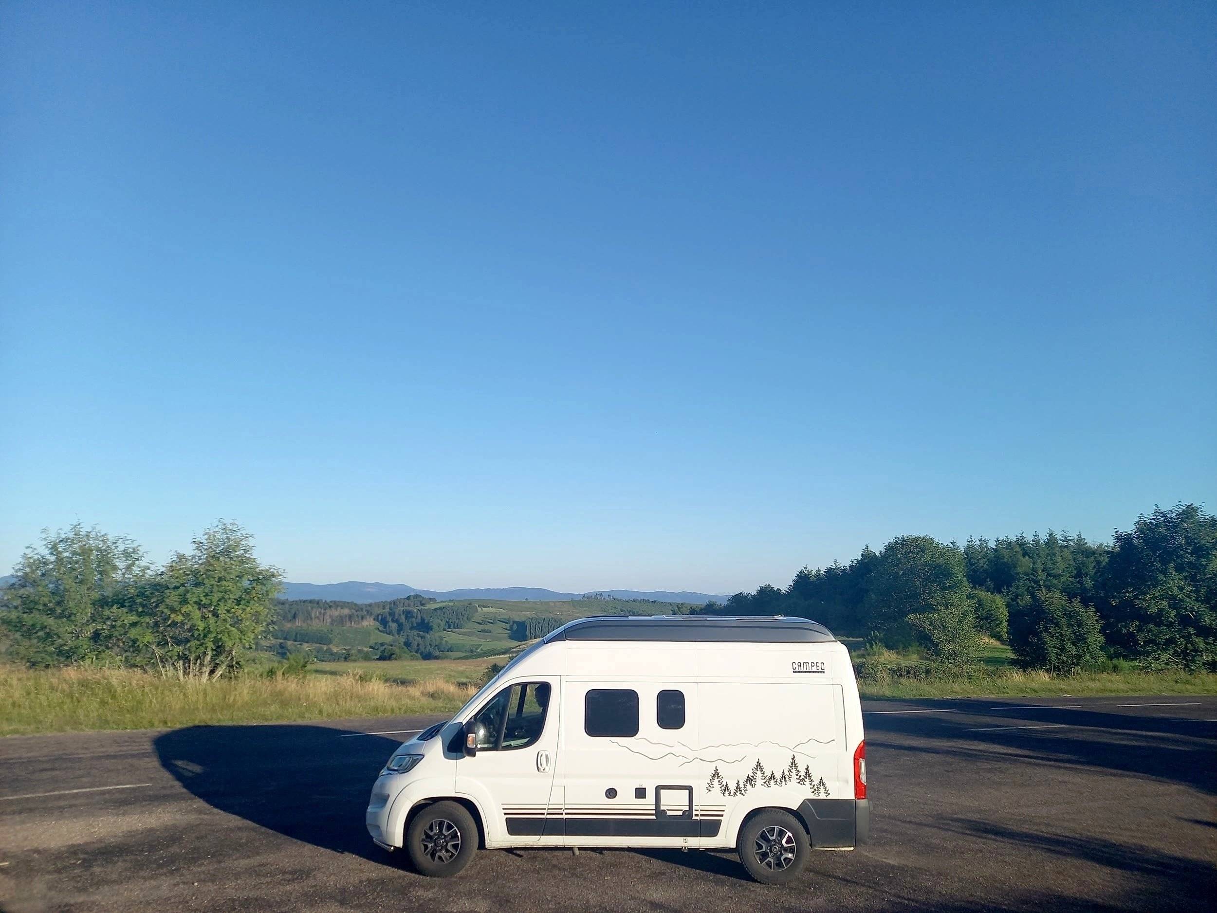 Bürstner CAMPEO C540 BLACK FOREST