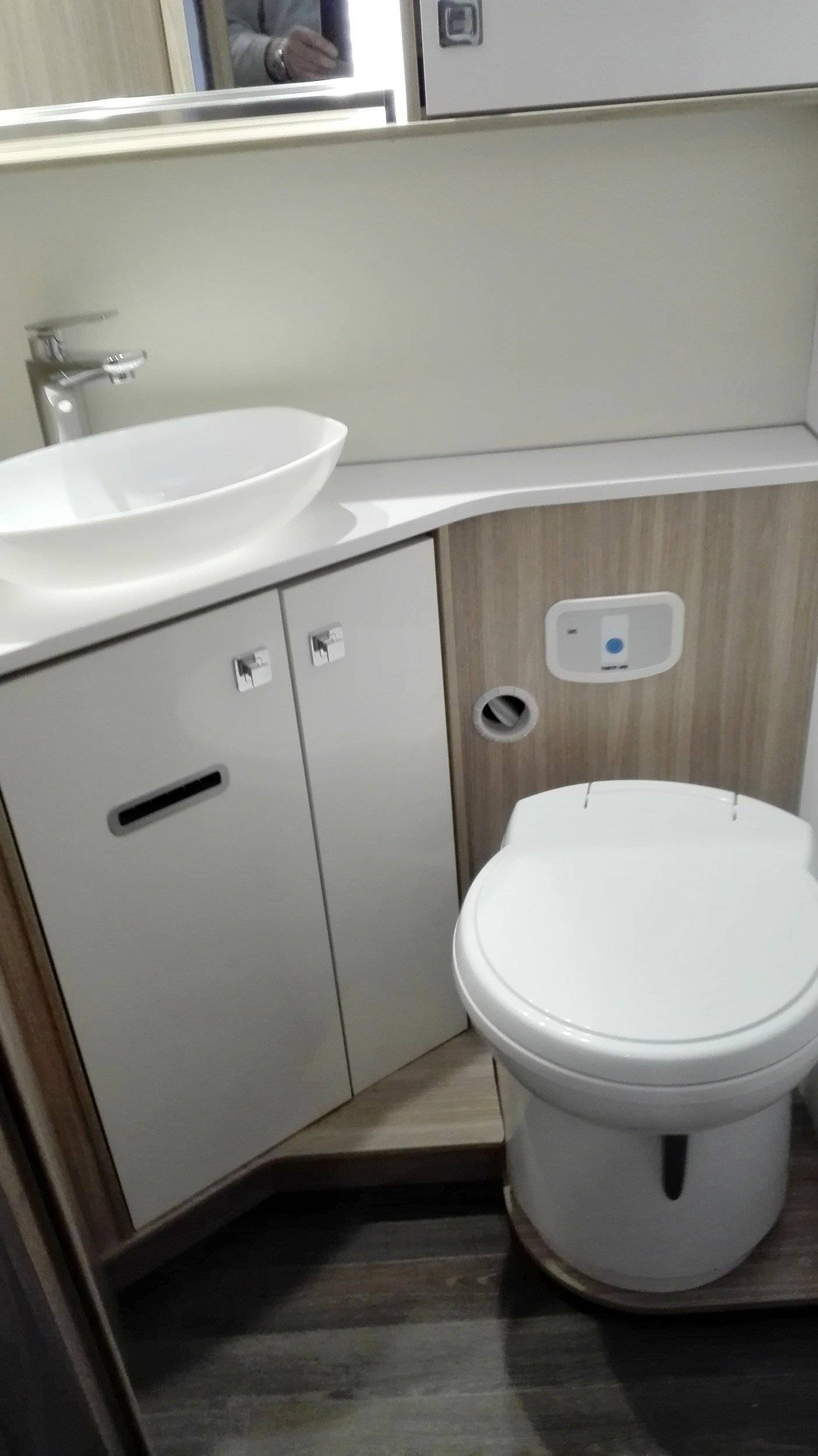 Bürstner Lyseo time IT 727 G