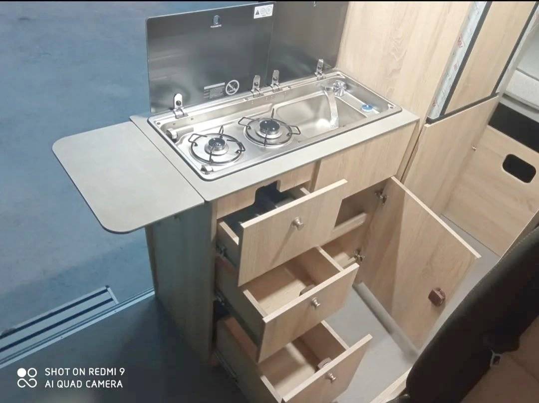 clever celebration 600