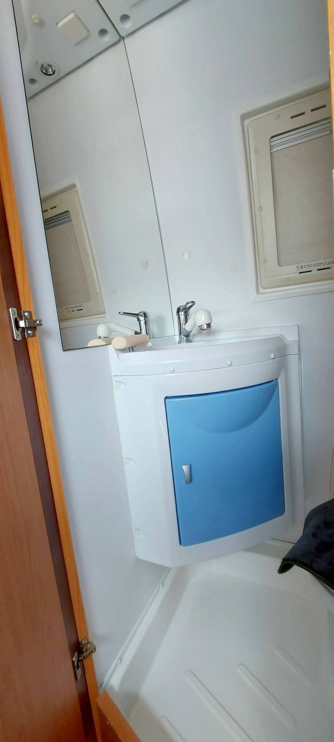 Moncayo liberty van 4 FIAT Ducato 2,8 JTD 18 Q Maxi