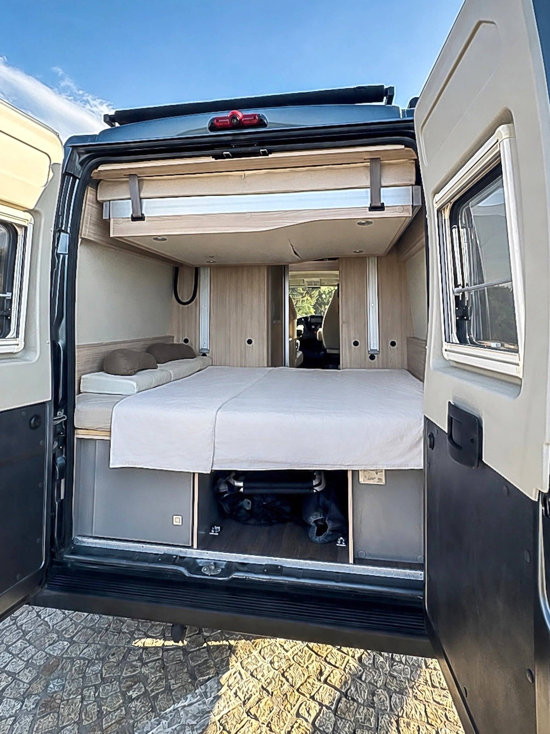 slaapplaatsen Fiat Ducato 2,3 l Multijet 130 ch. - Yescapa