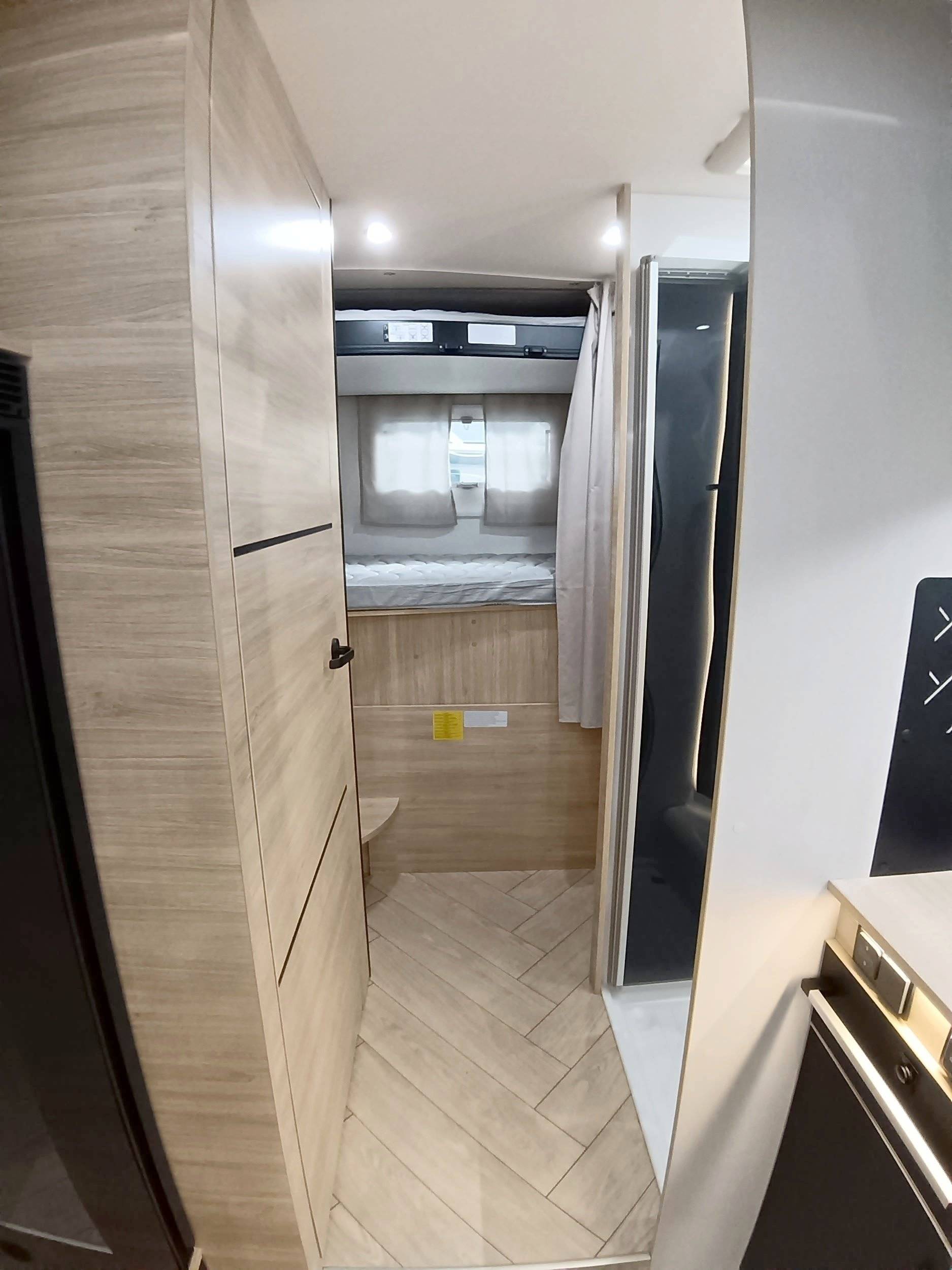 Chausson Titanium 720