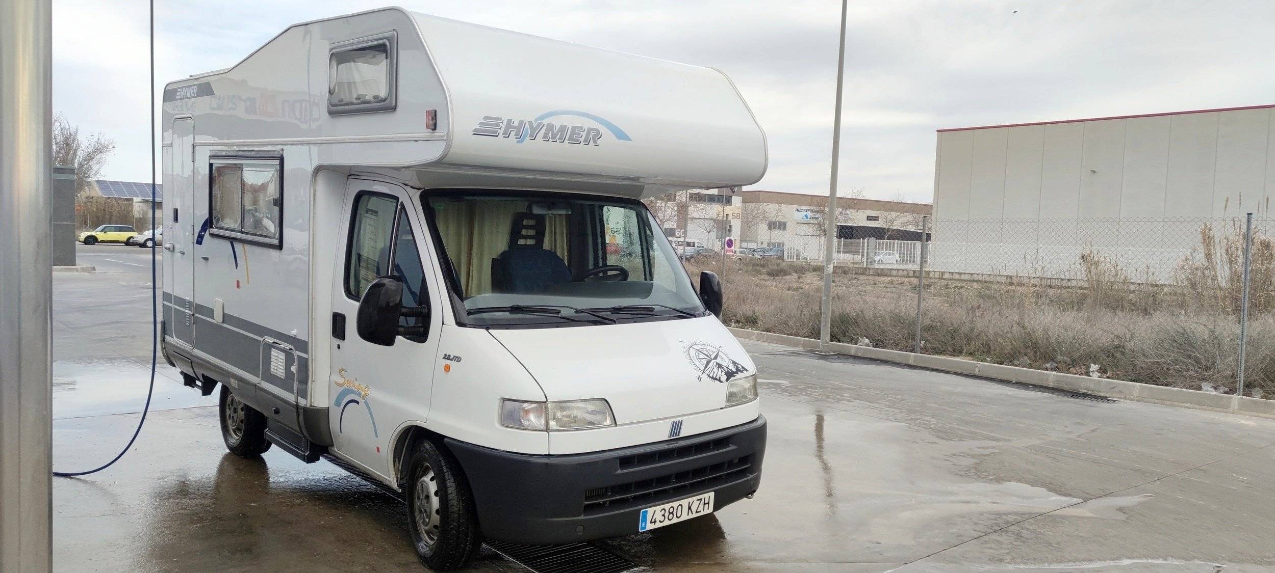 Hymer Campswing 594