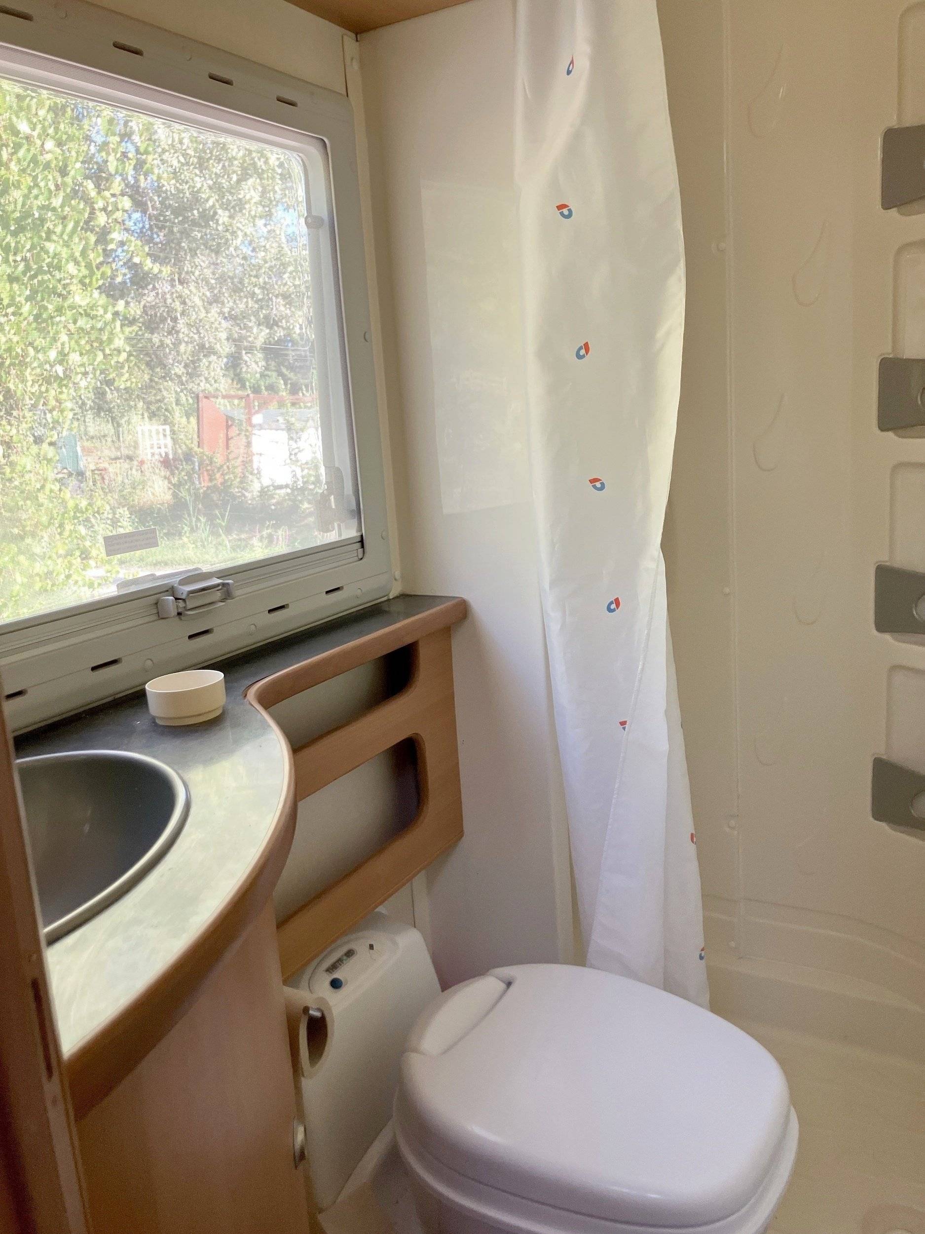 Car Caravane CARAVAN  