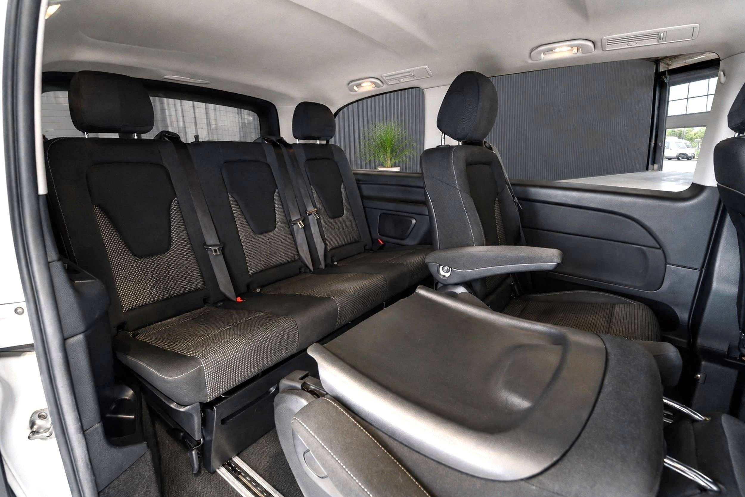 Dormidas Mercedes Viano Fun 2,2 l 163 ch - Yescapa