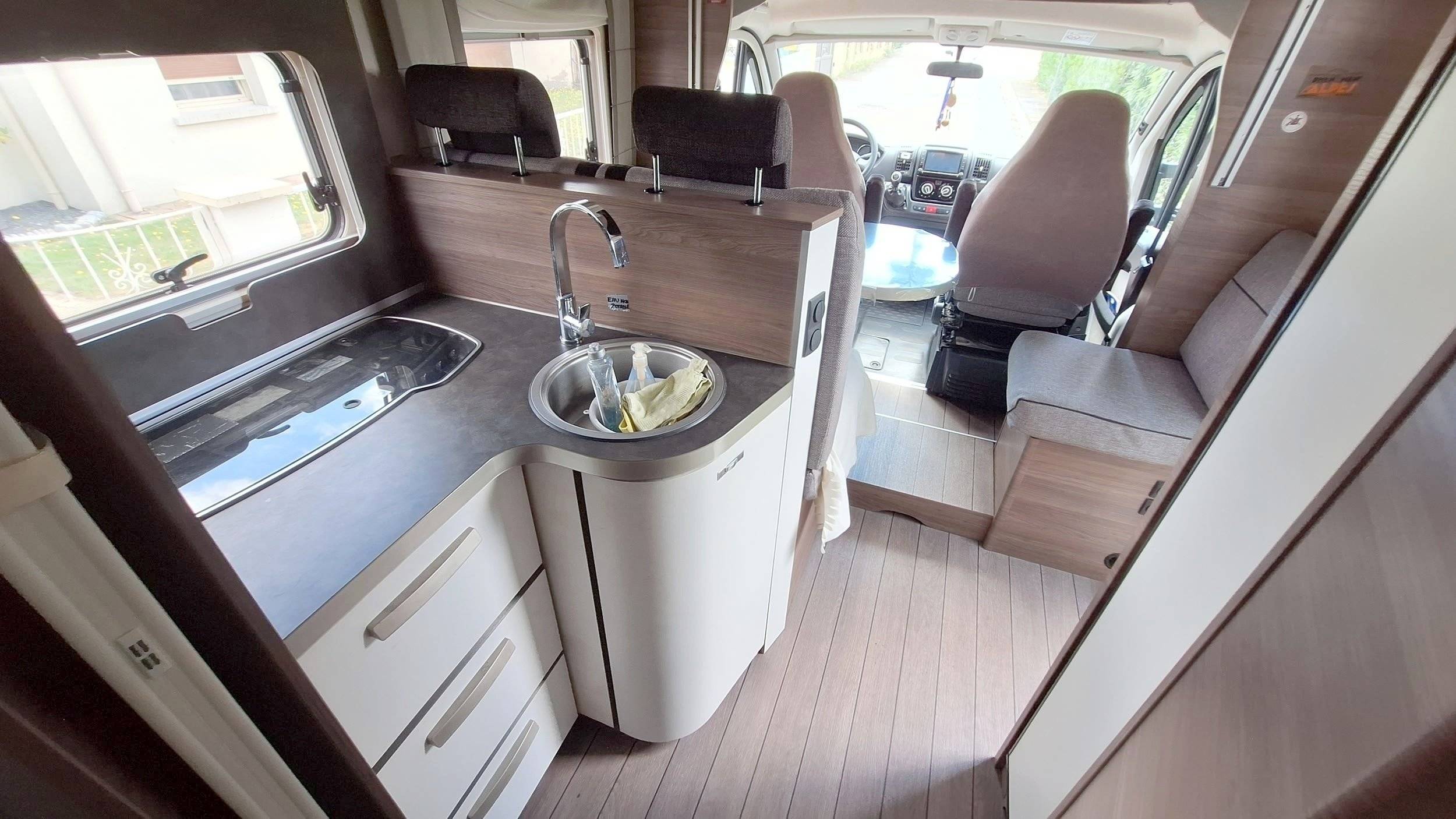 Knaus 650 MX LiveWave