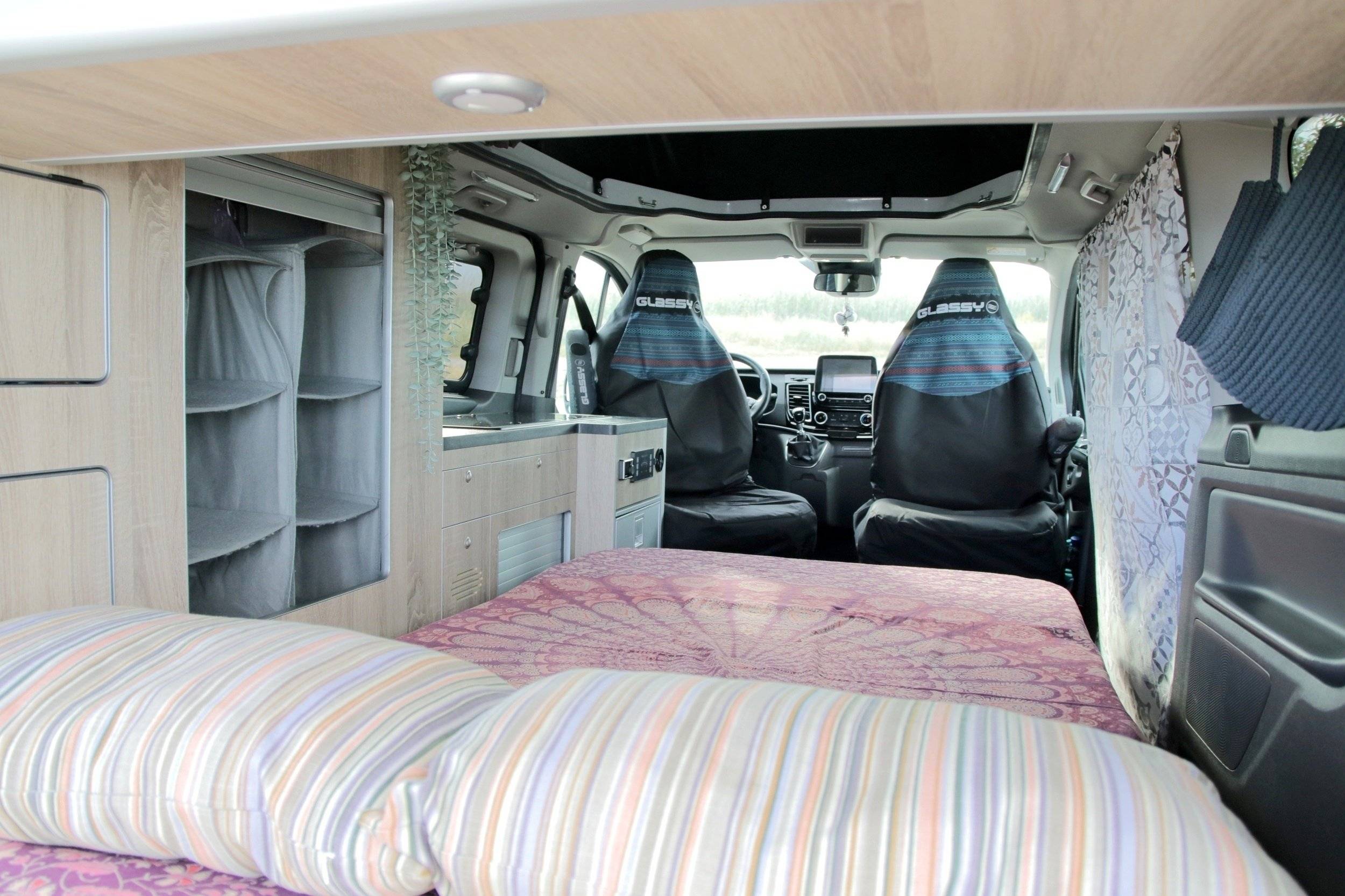 Couchages Ford ford custom - Yescapa