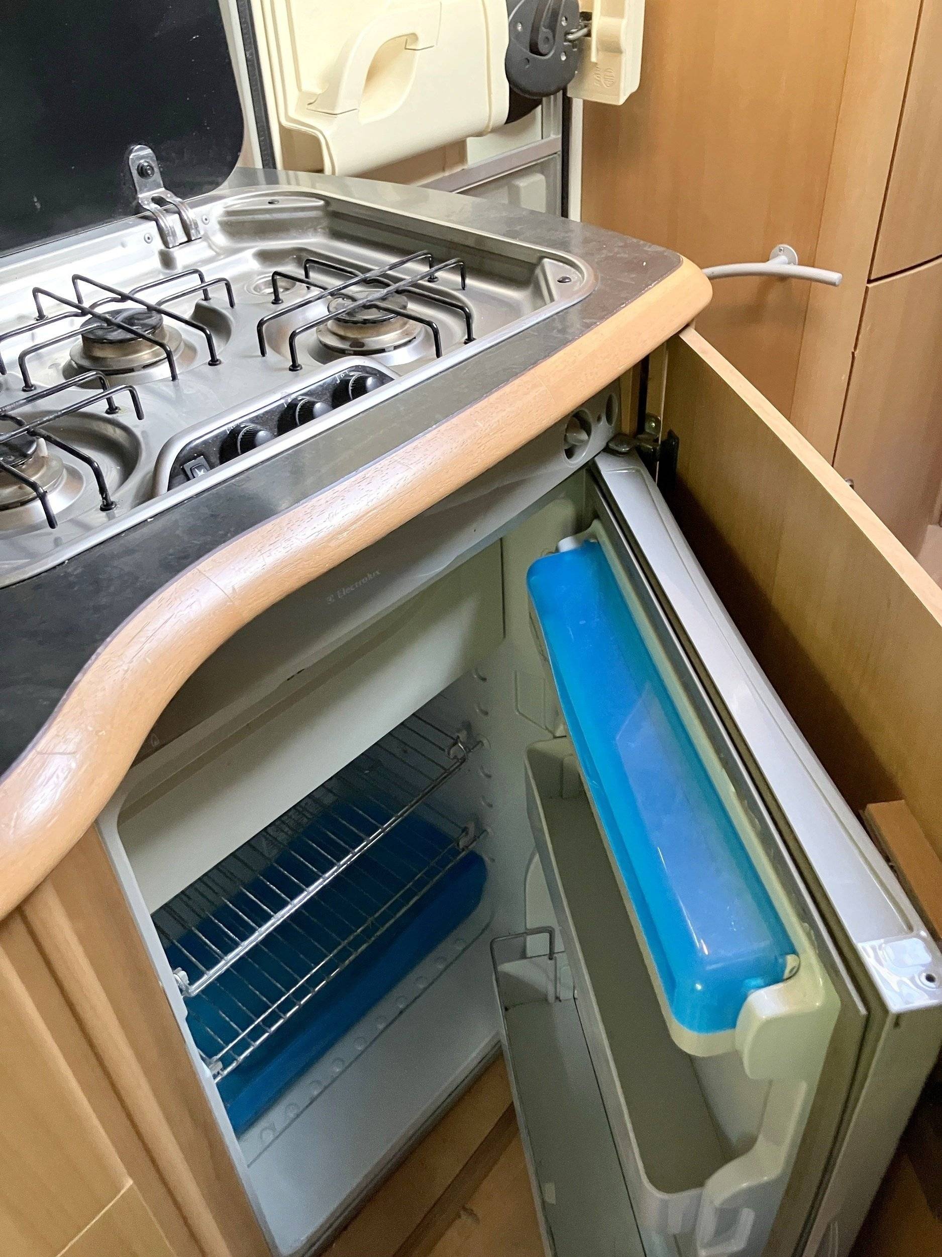 Car Caravane CARAVAN  