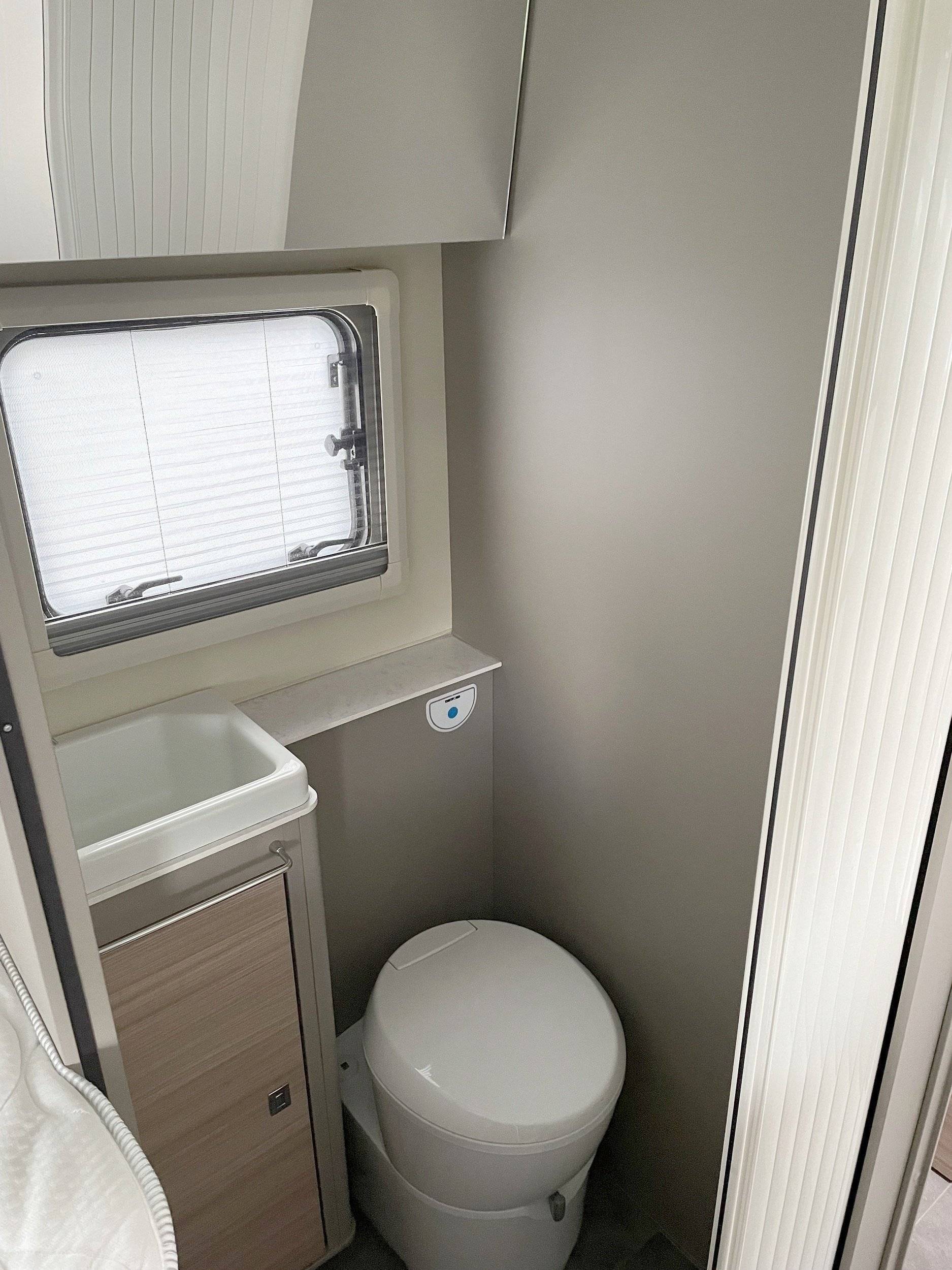 Ahorn Ahorn Canada AE