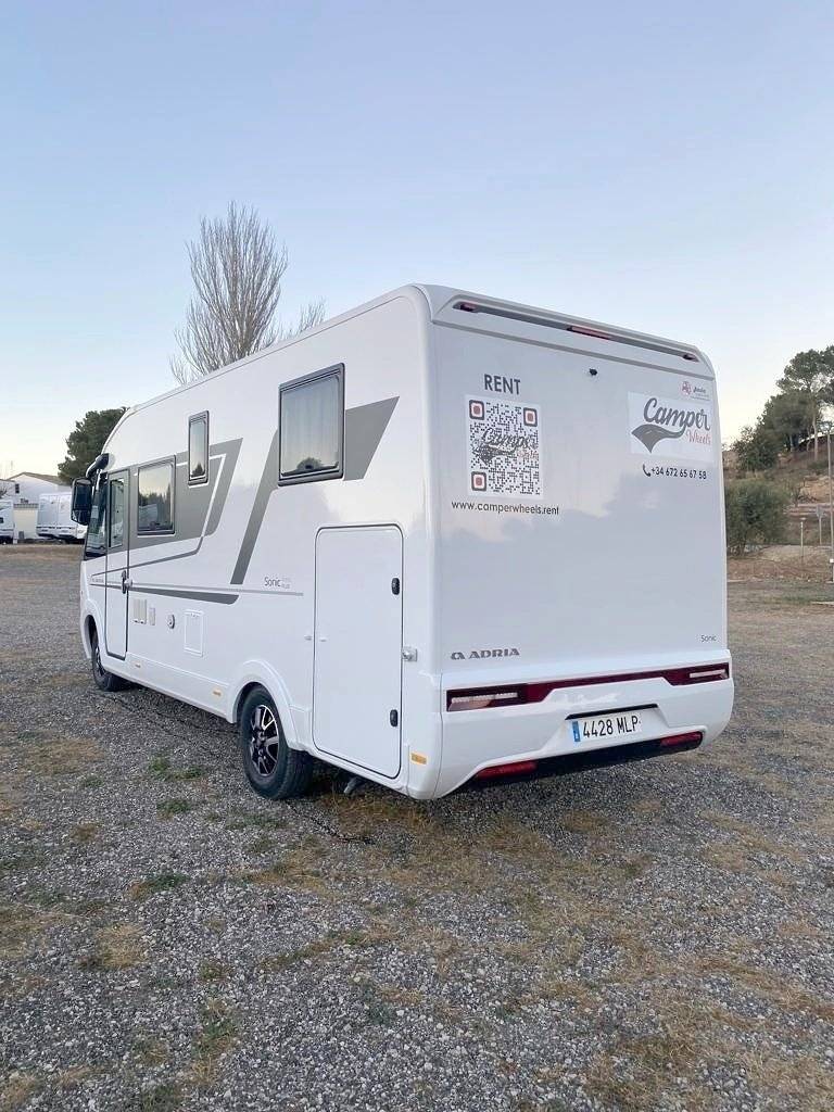Adria SONIC 600SL