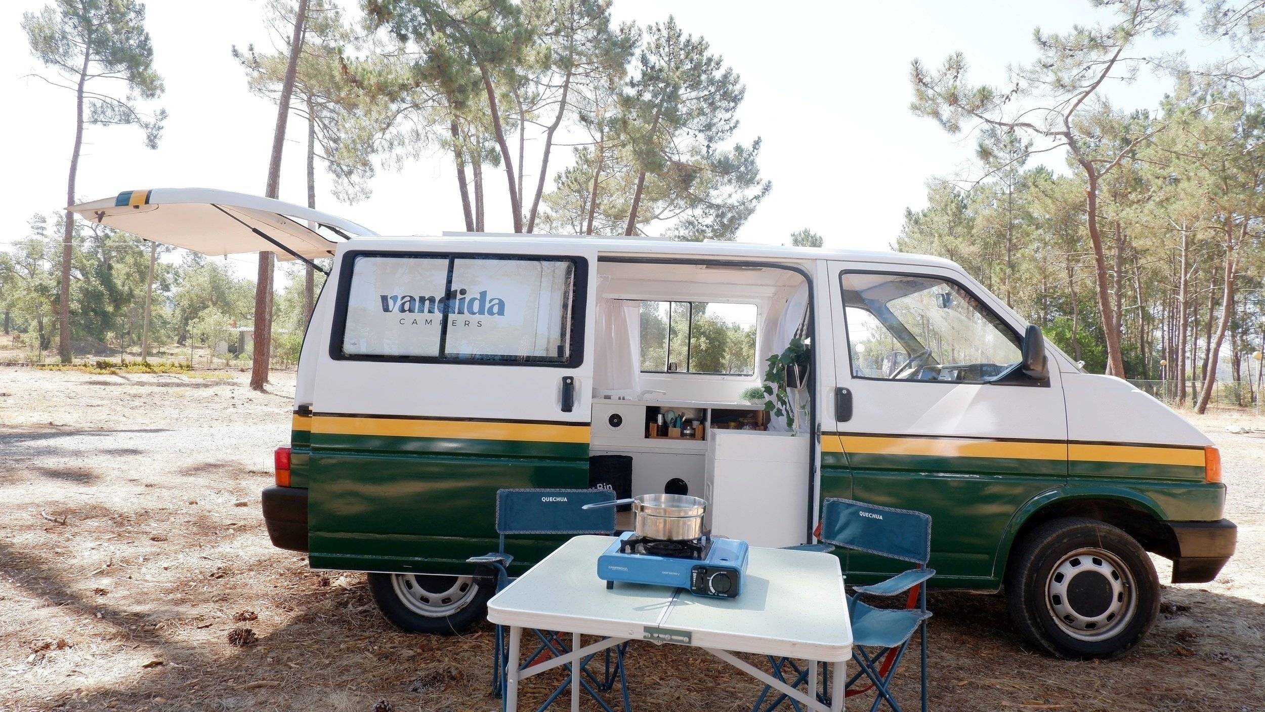Volkswagen Transporter T4 2.4D