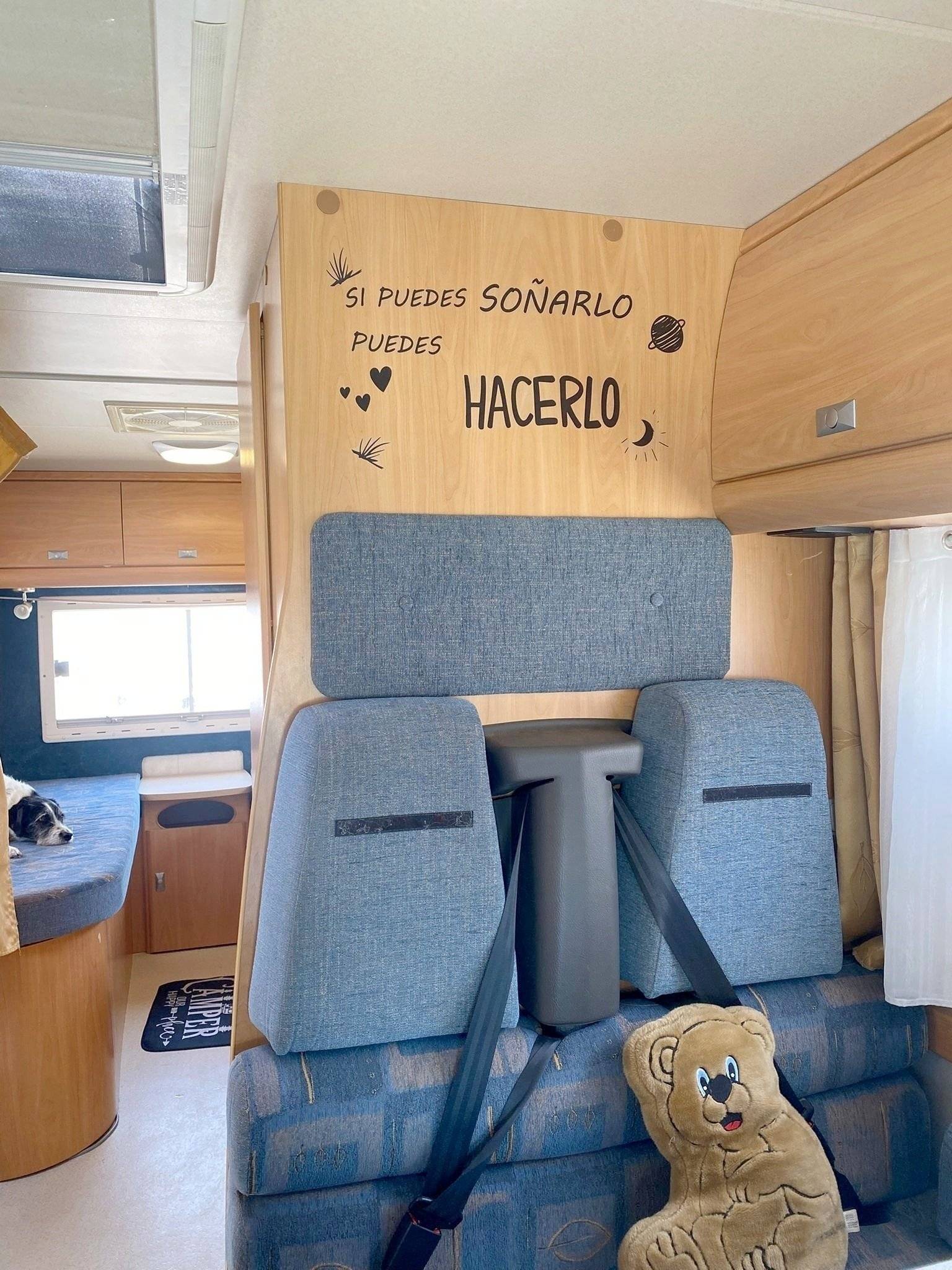 Vue avant de 3/4 Fiat Ducato 2.8 jtd - Yescapa