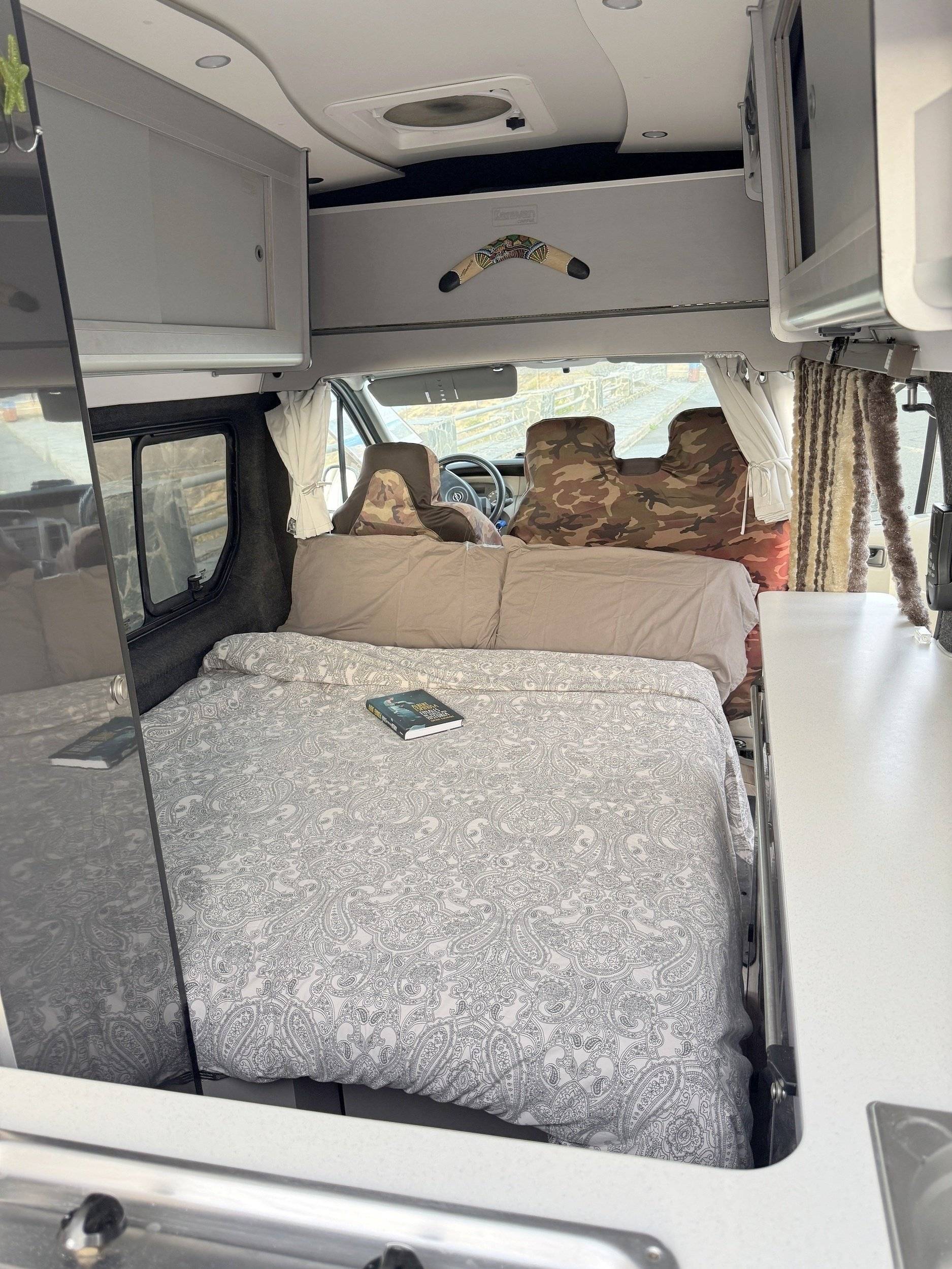 Schlafplätze Opel Vivaro L2H1 - Yescapa