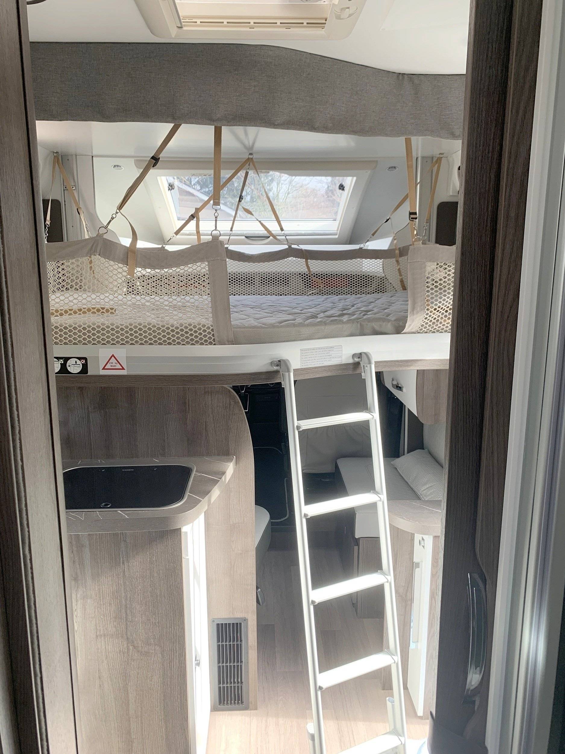 Benimar Benimar Cocoon 463