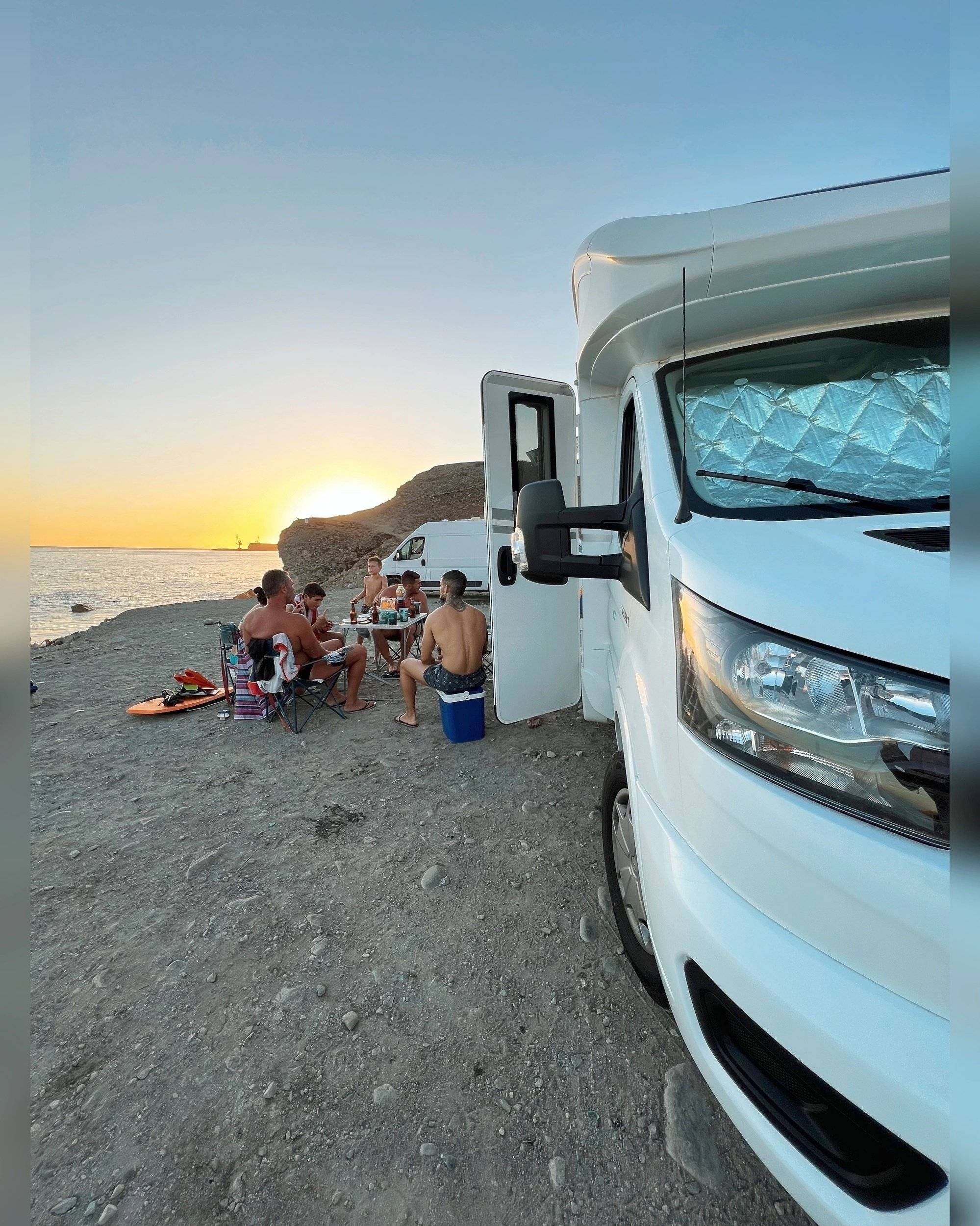 Car Caravane CARAVAN  