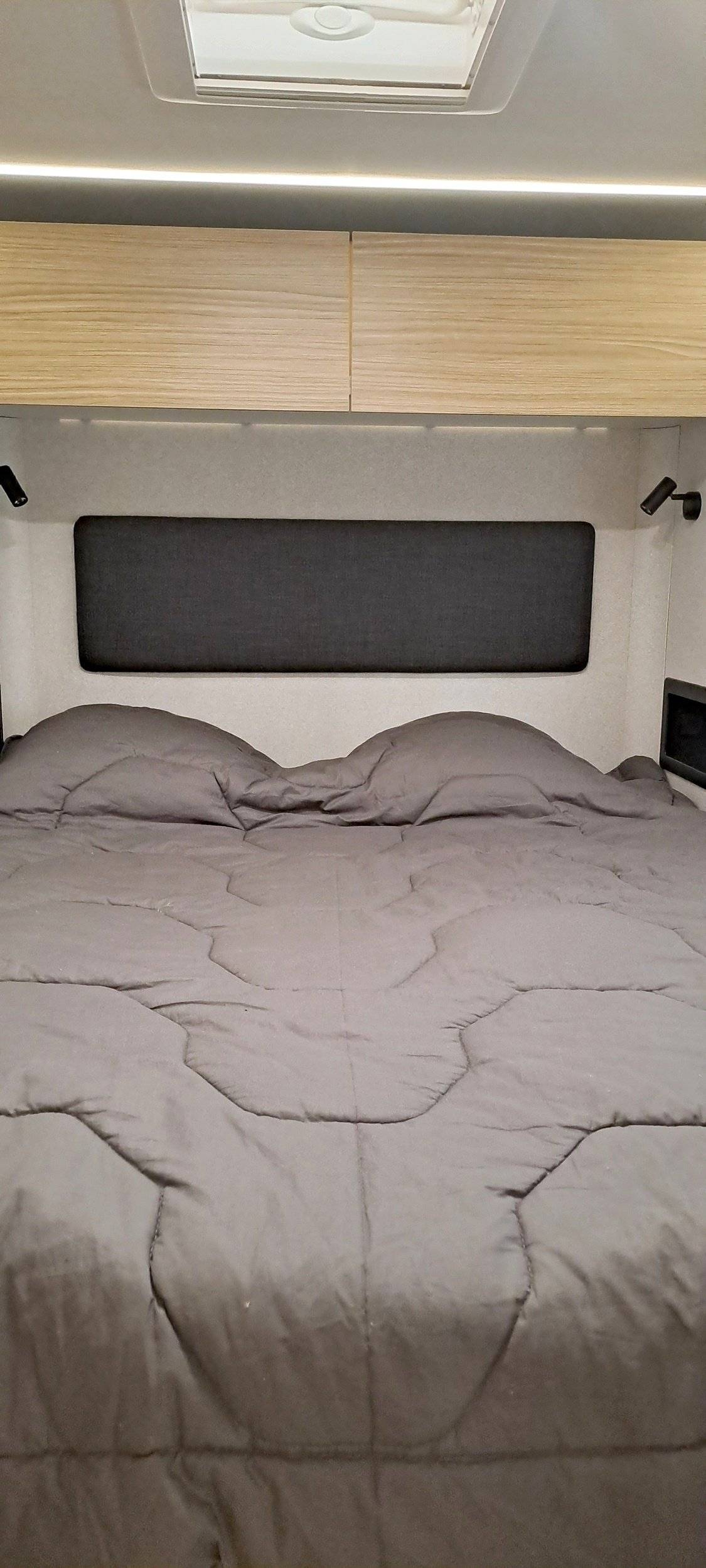 Berth Fiat Ducato 2,2 140cv - Yescapa