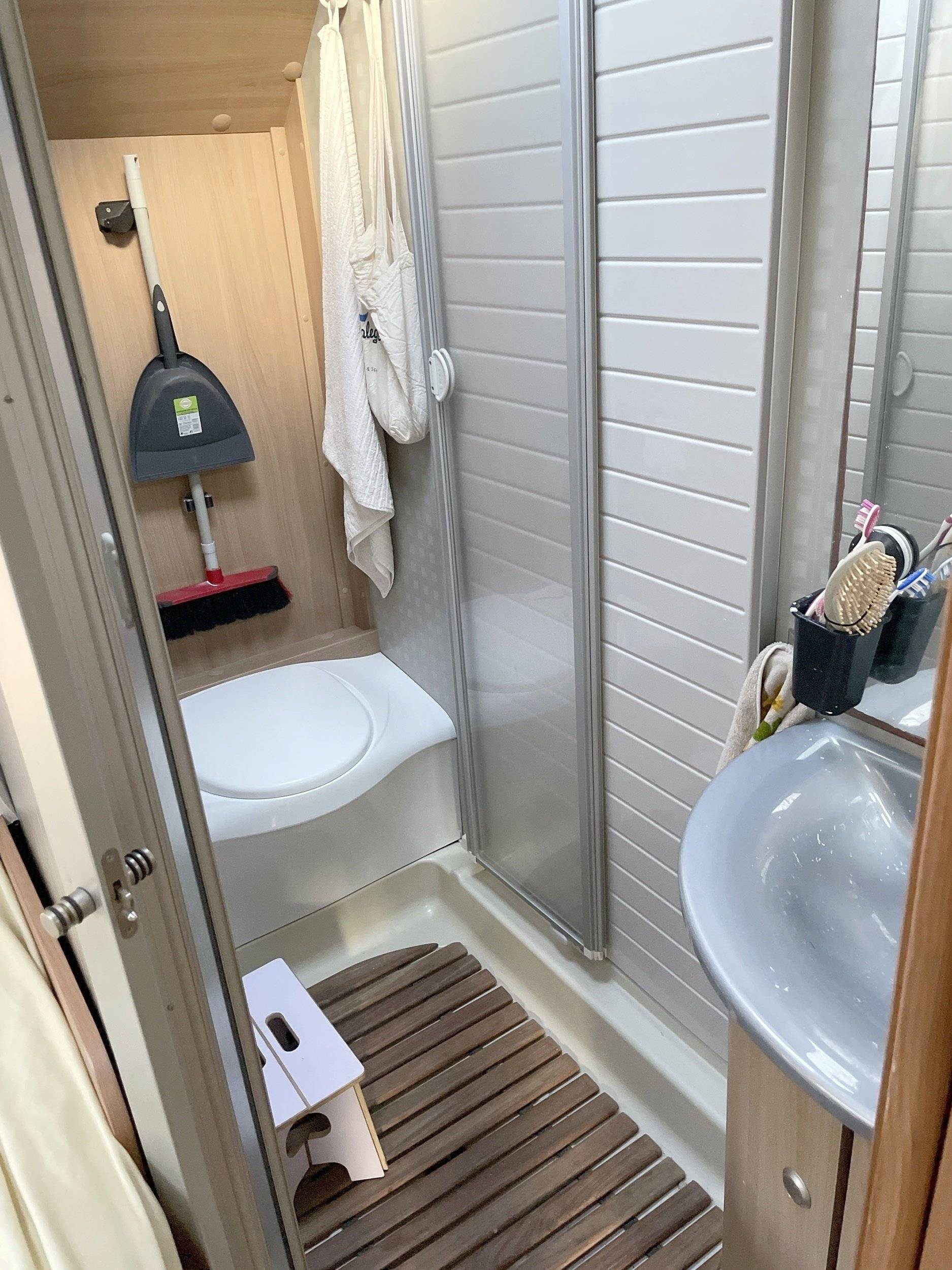 Bürstner Aviano i675