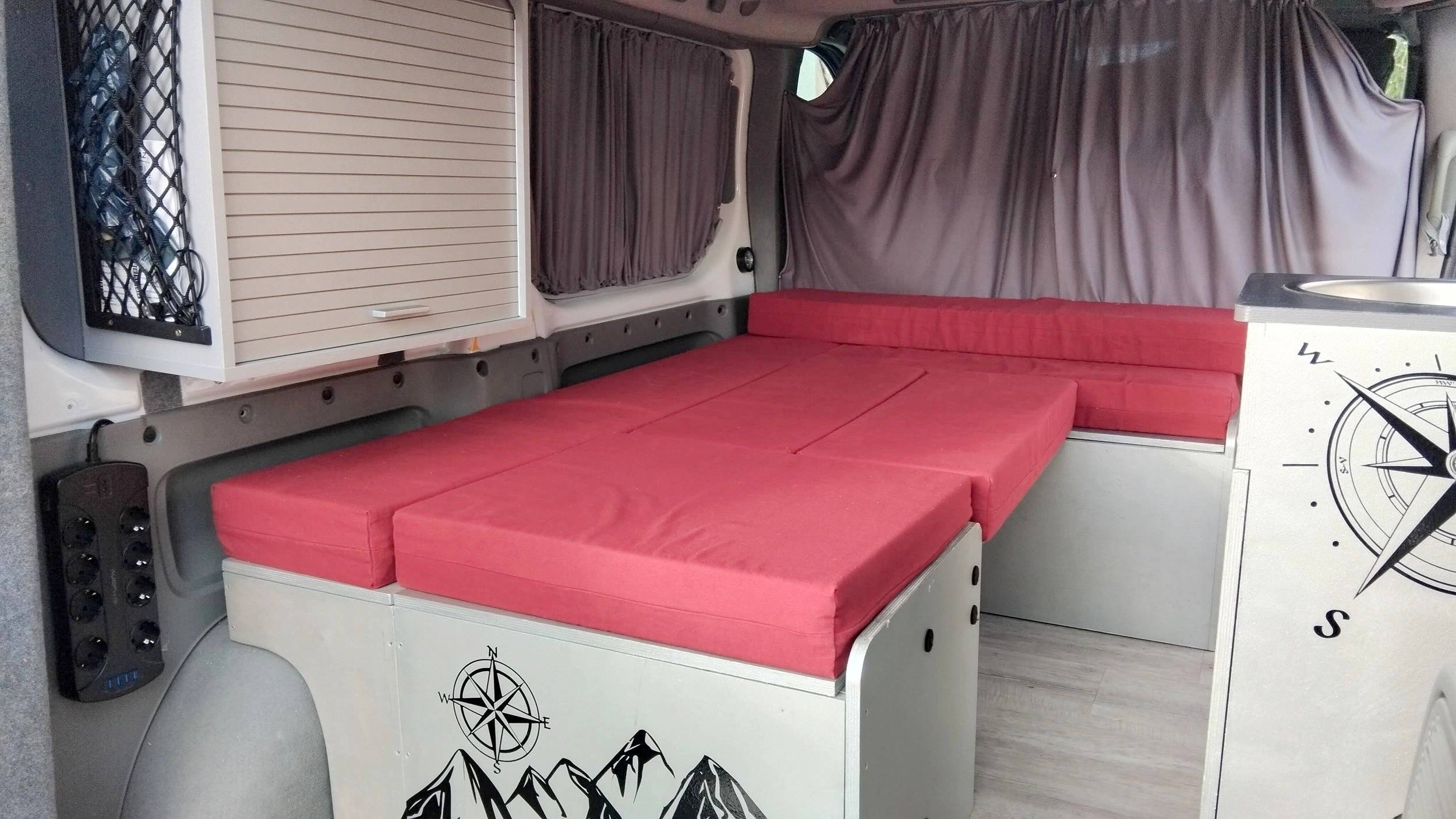 Berth Renault 2,0 l 90 ch - Yescapa