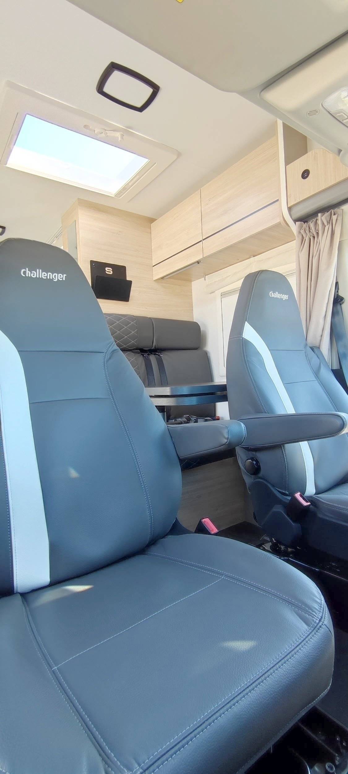 Challenger S 217 GA Sport Edition