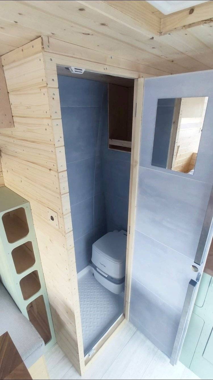 Ford Transit 2,4 l TDCi 140 ch.