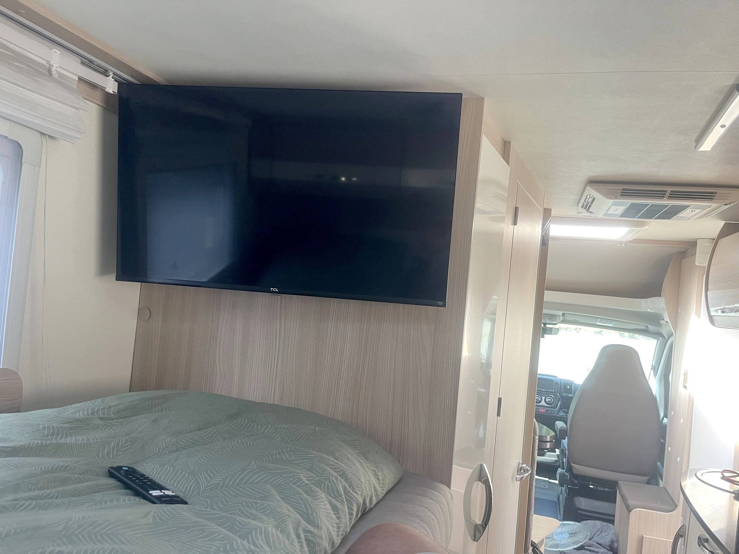 Bürstner Travel Van 690 T