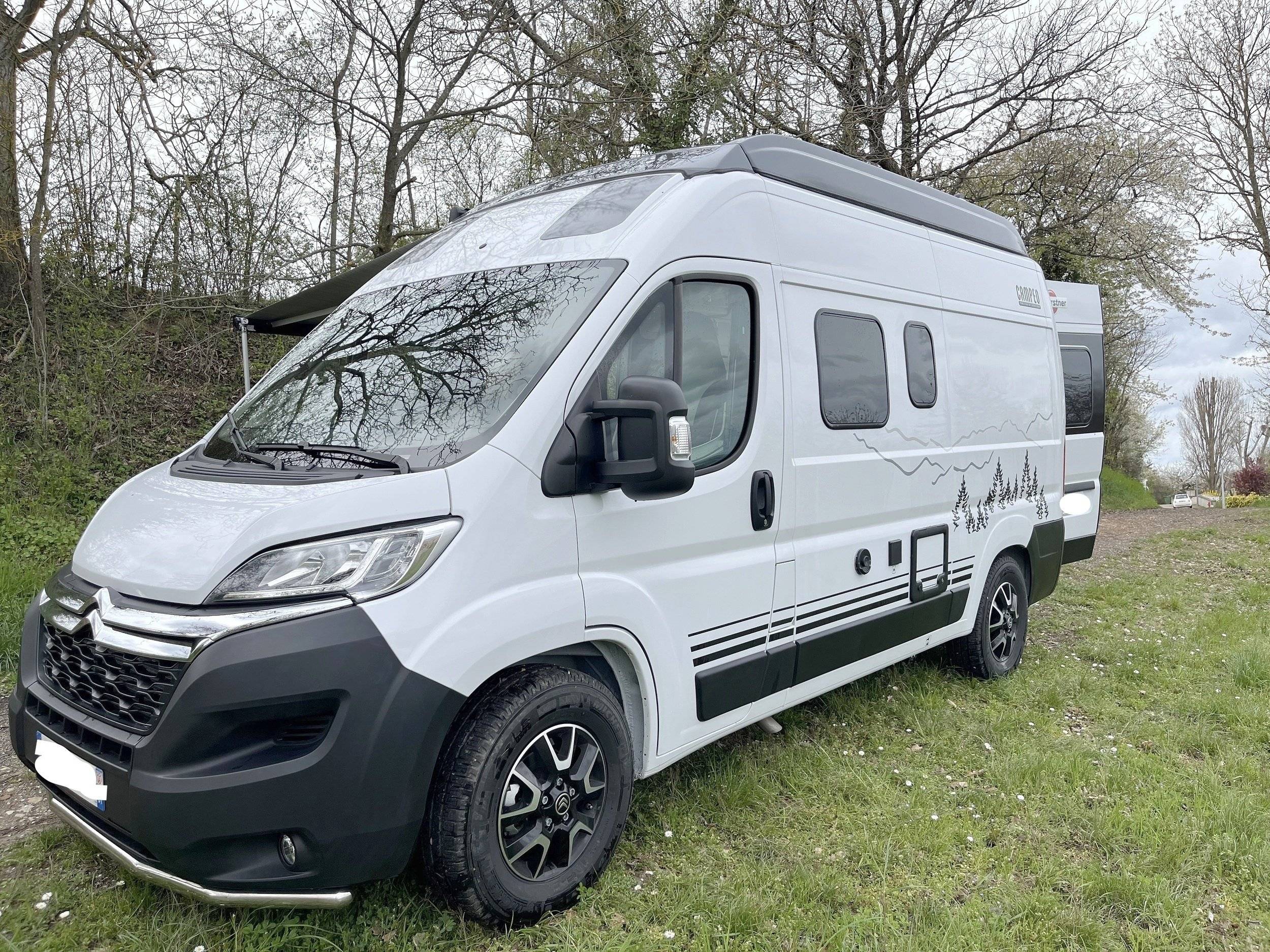 Bürstner CAMPEO C540 BLACK FOREST