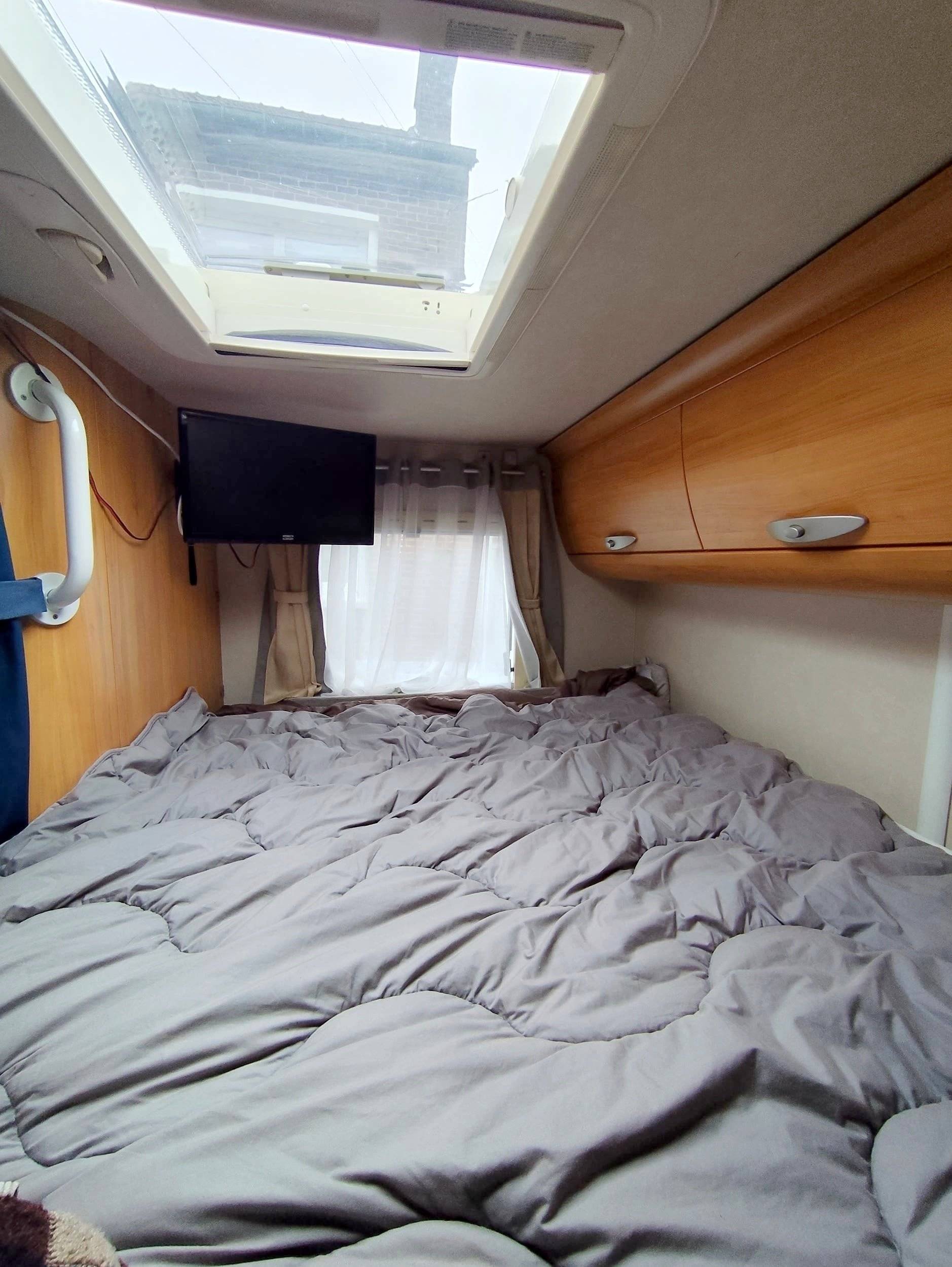 Berth Fiat Ducato 2,3 l Multijet 130 ch. - Yescapa