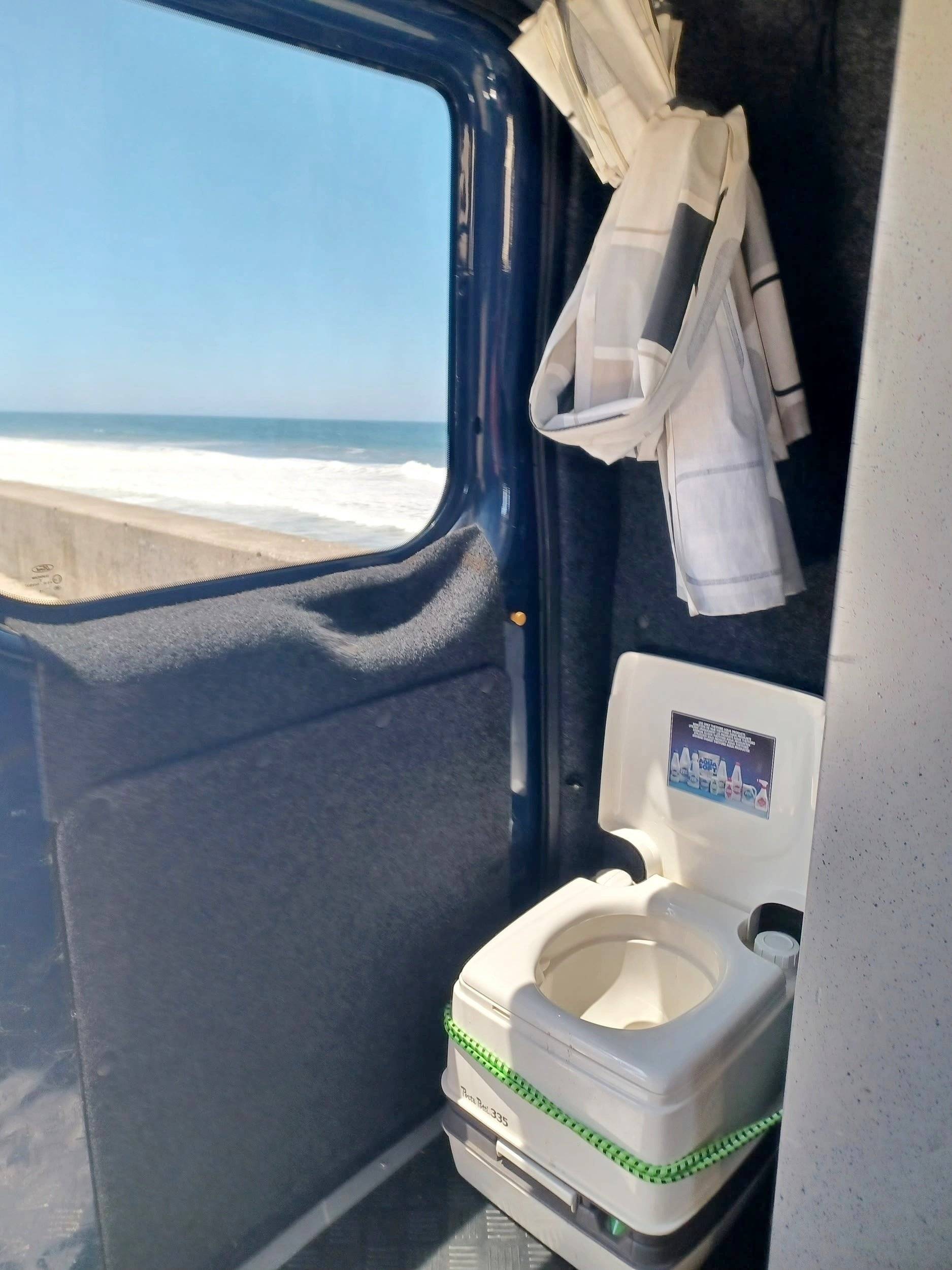Adria Transit