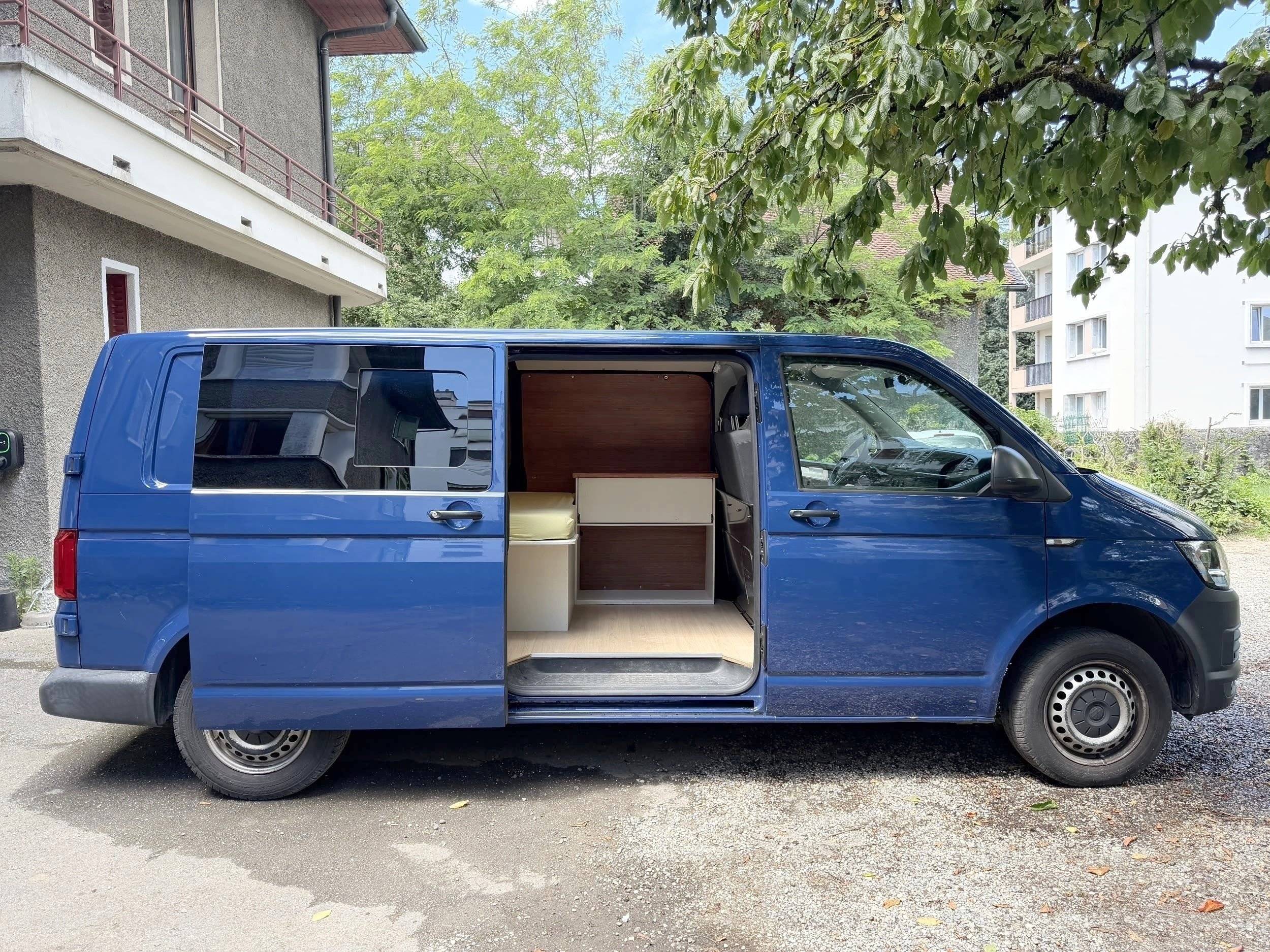 Volkswagen T6 2 l TDI 150 ch