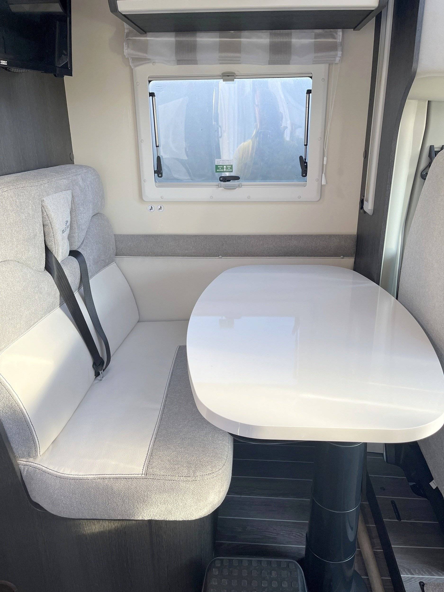 Essecke Ford Transit 2,0 l 170 ch - Yescapa