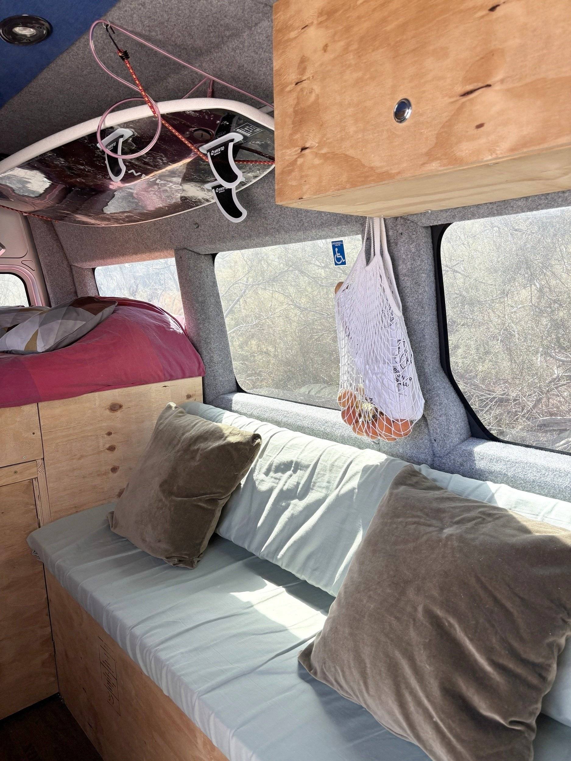 Dinette Renault Renault Master - Yescapa